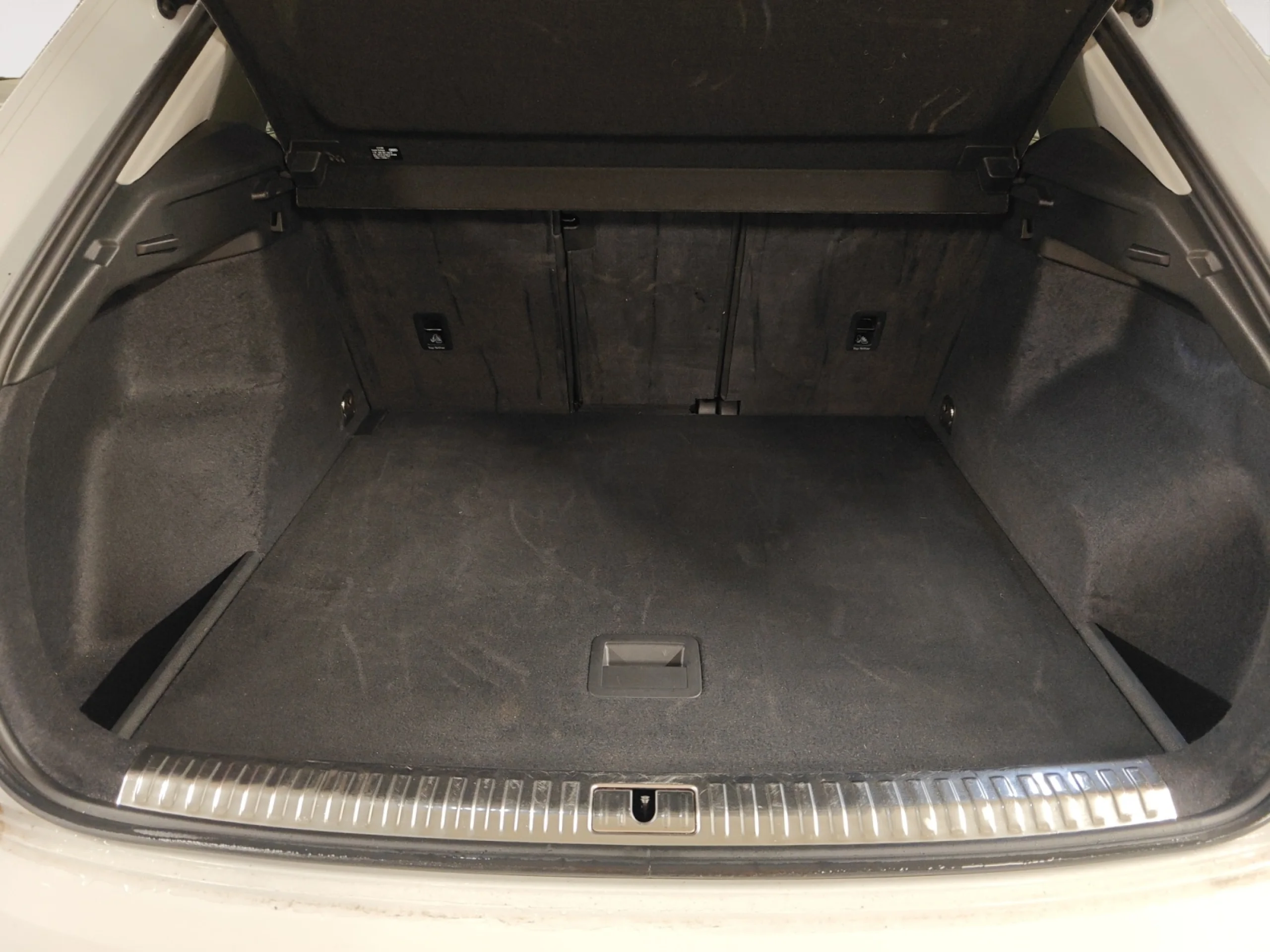 AUDI Q3 ADVANCED 35 TFSI 110KW (150CV) S TRONIC - Foto 7