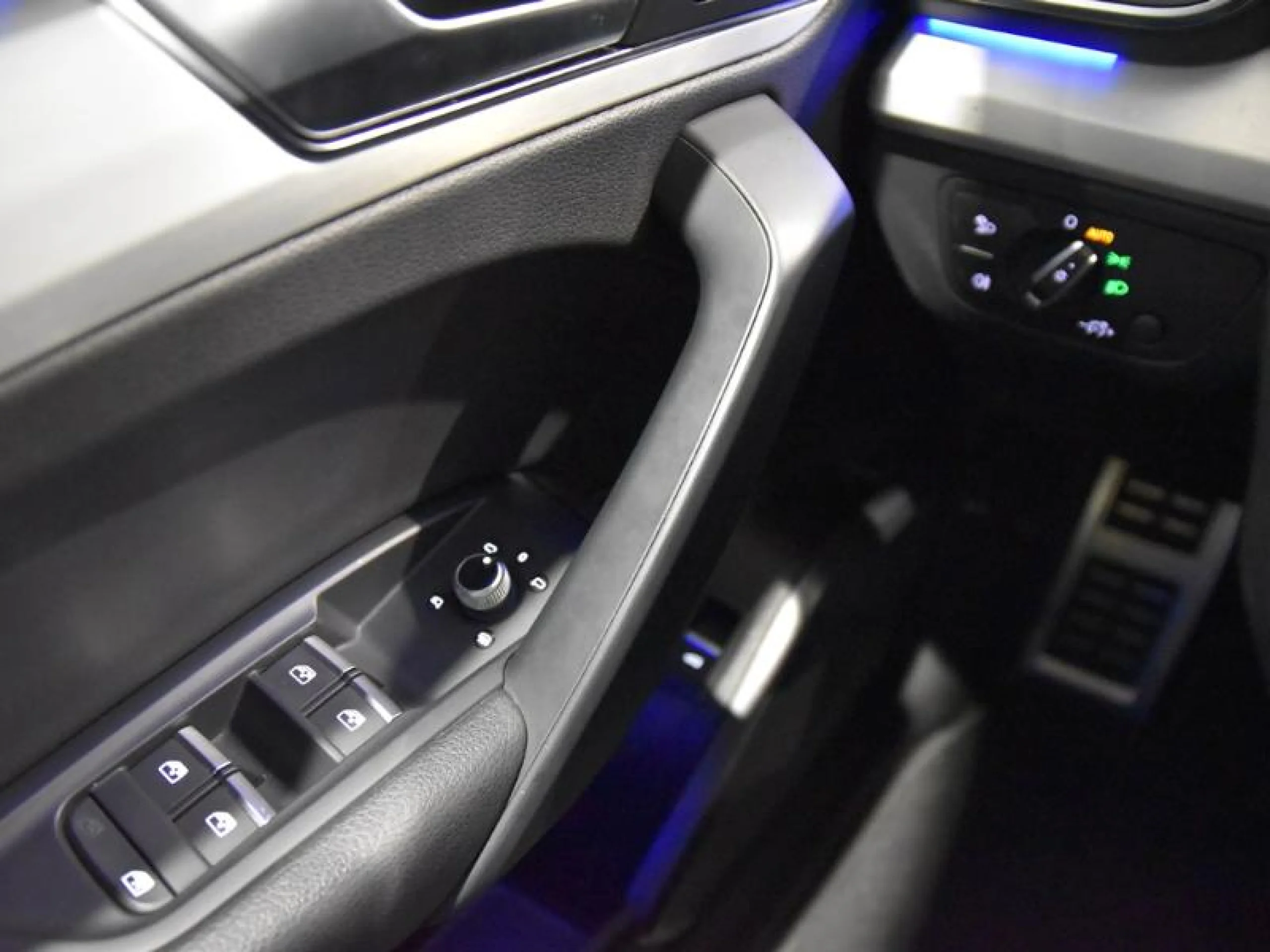 AUDI Q5 S LINE 40 TDI 140KW QUATTRO S TRONIC - Foto 20