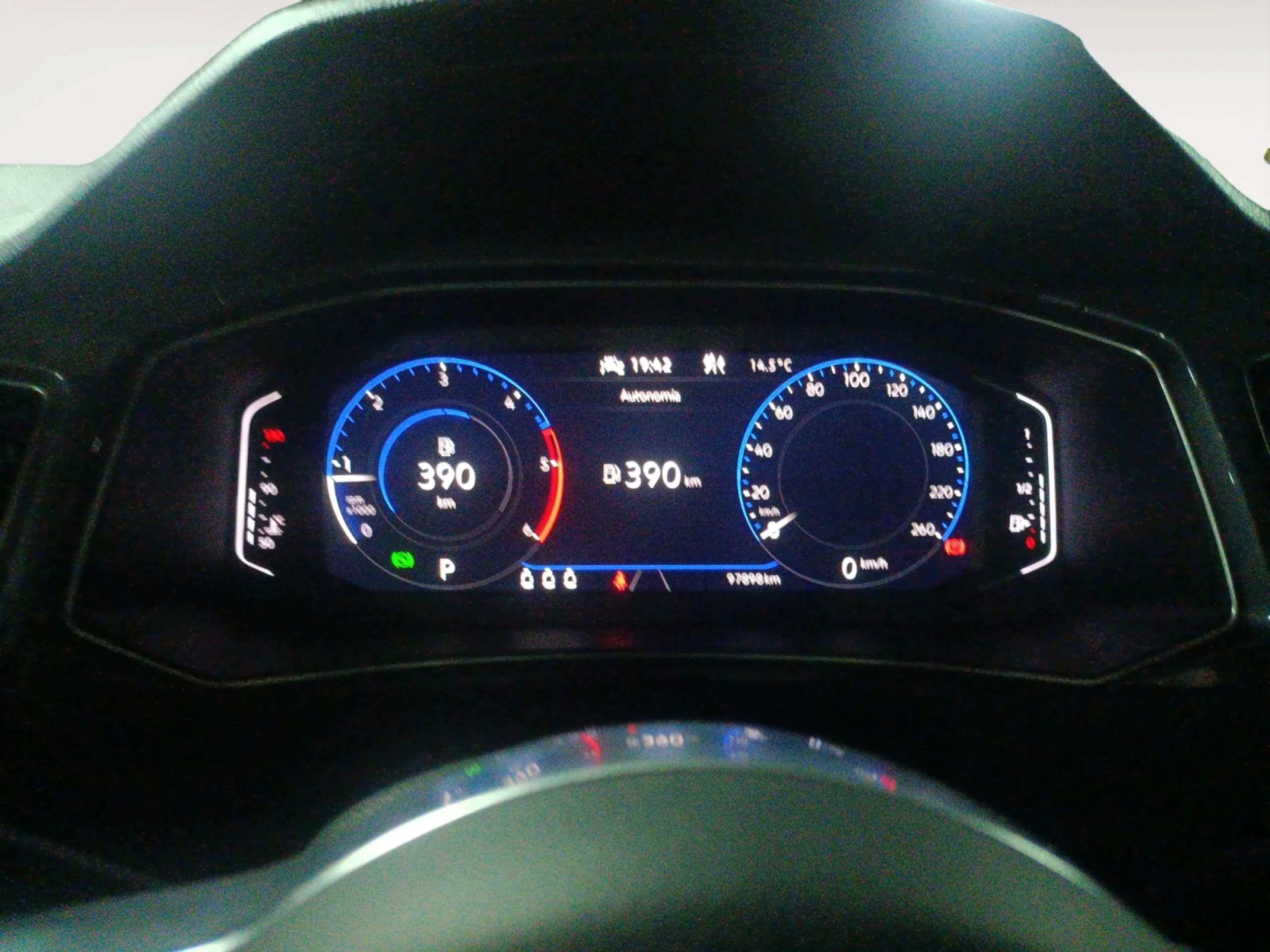 VOLKSWAGEN T ROC SPORT 2.0 TDI 110KW (150CV) DSG - Foto 7