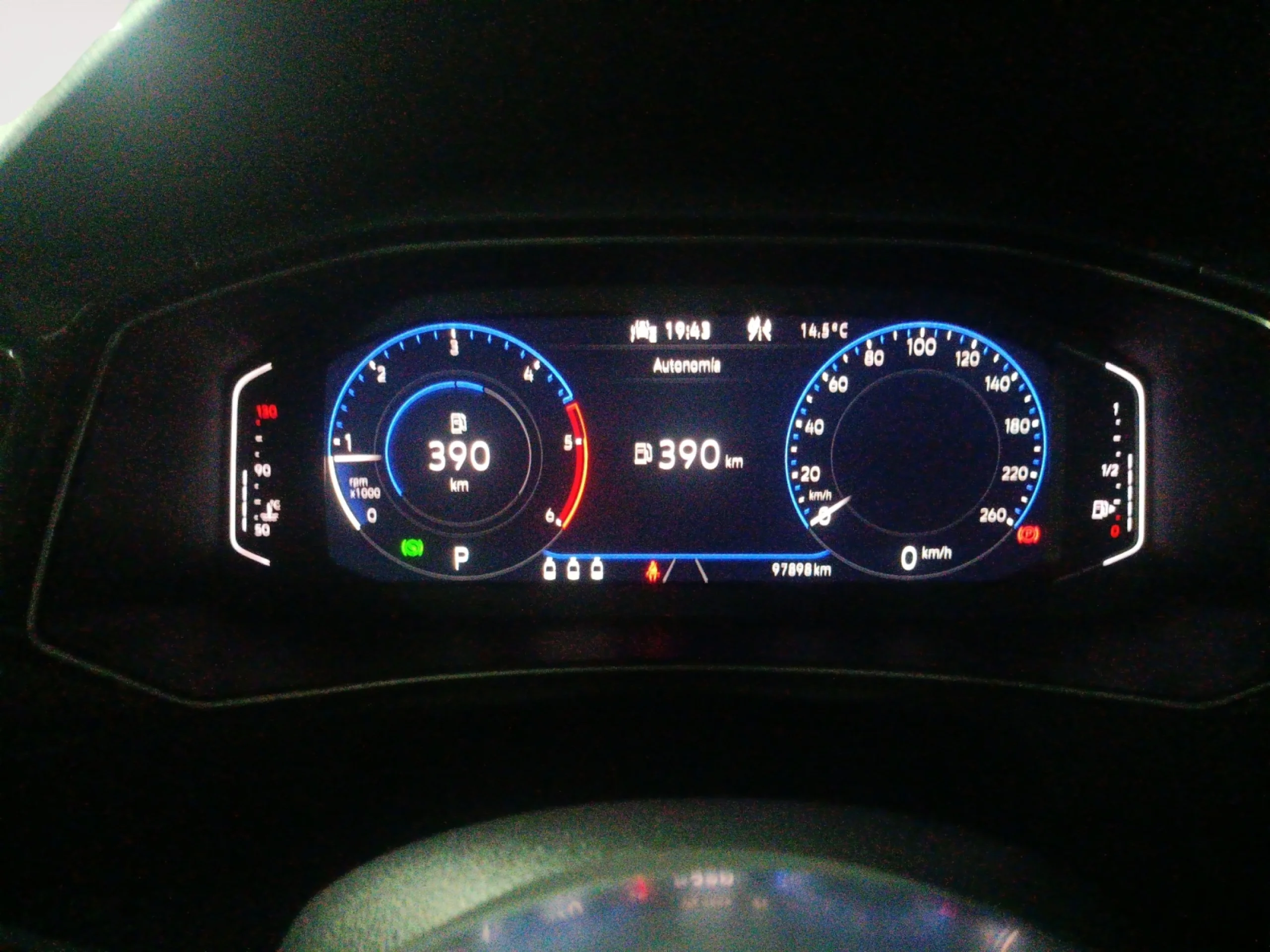 VOLKSWAGEN T ROC SPORT 2.0 TDI 110KW (150CV) DSG - Foto 14