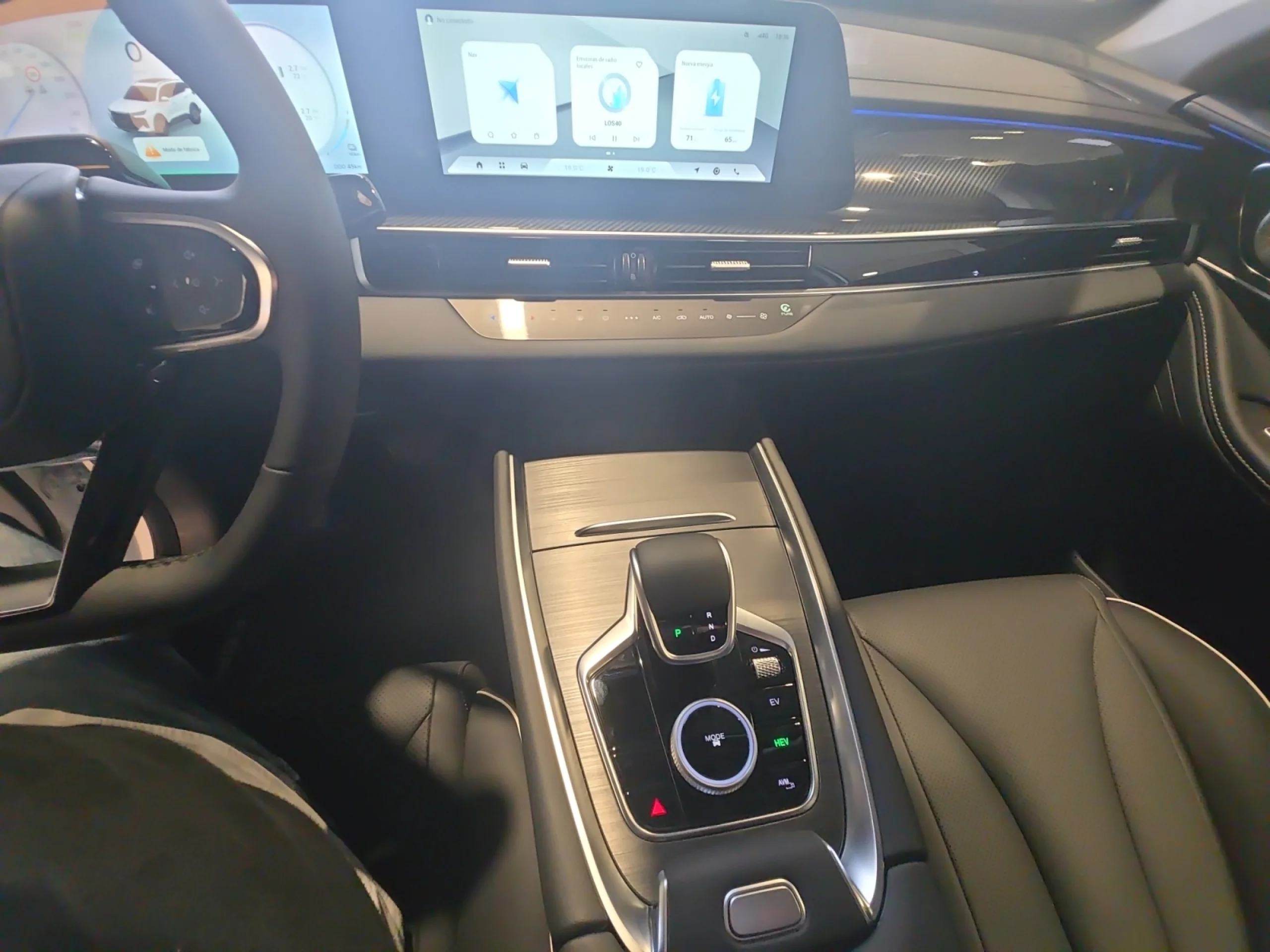 EBRO S700 S700 PHEV LUXURY BLACK ON WHITE - Foto 11