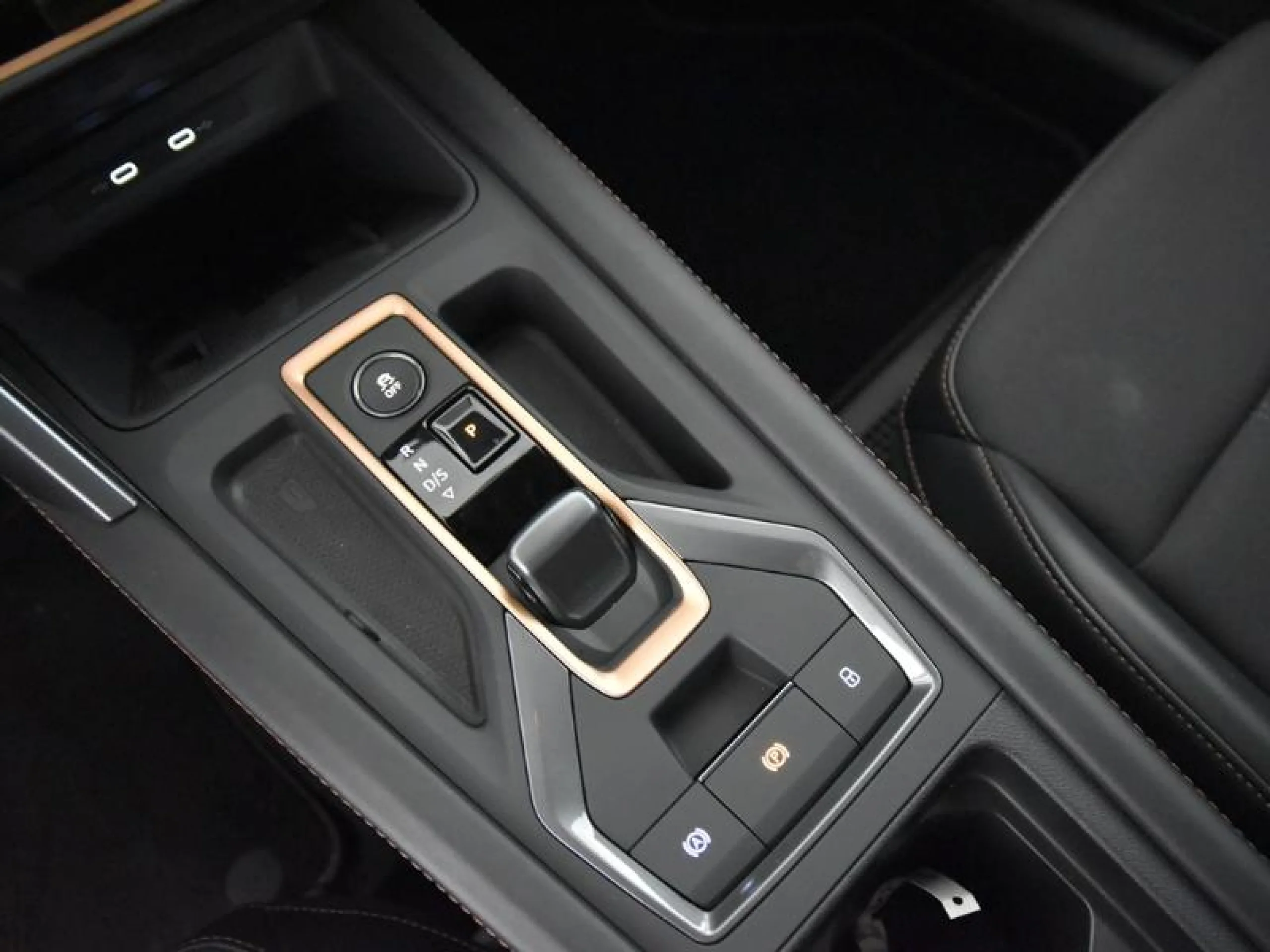 CUPRA FORMENTOR 1.5 TSI E HYBRID 150KW (204 CV) DSG - Foto 11