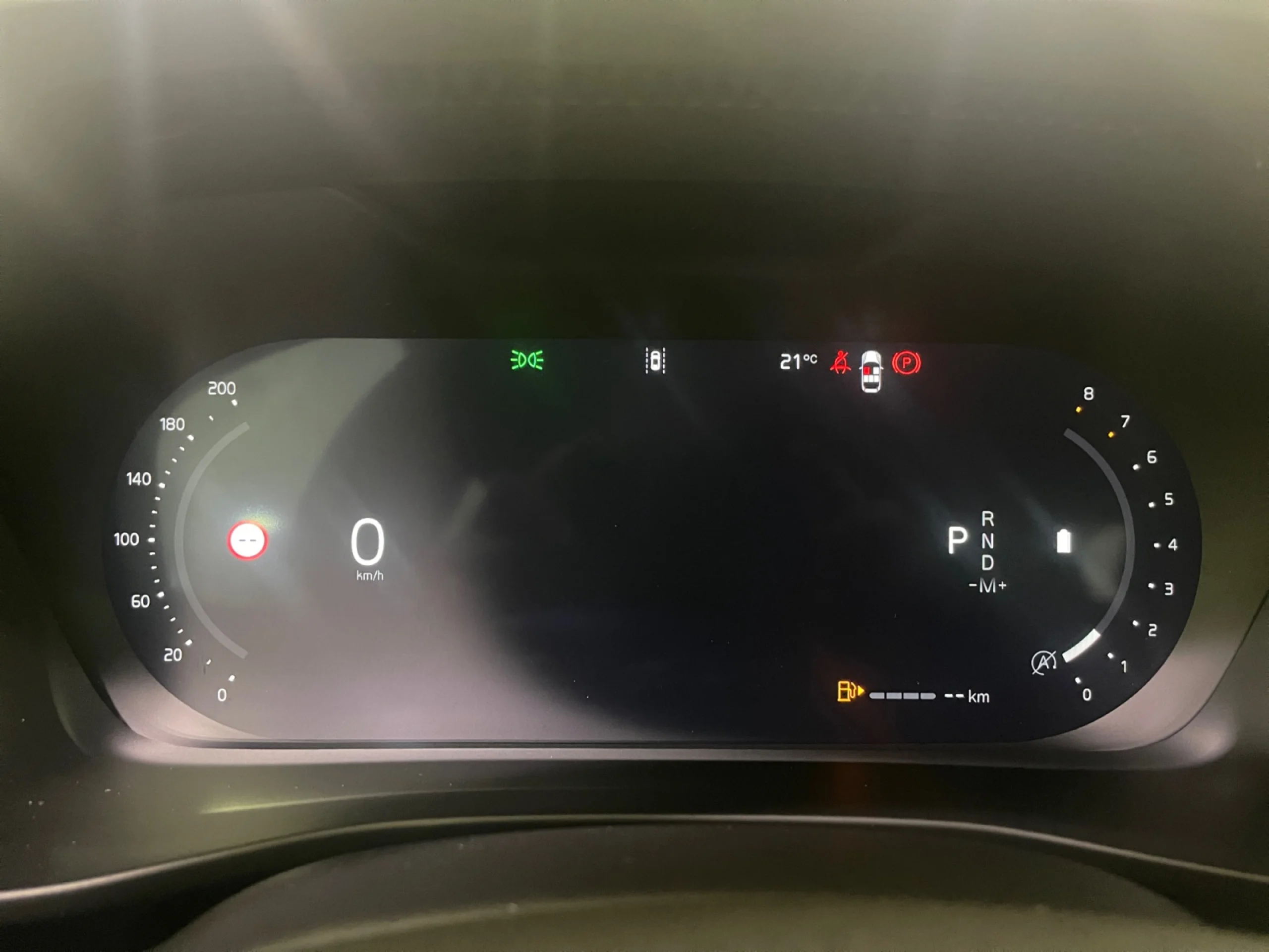 VOLVO XC40 2.0 B3 G CORE AUTO - Foto 15