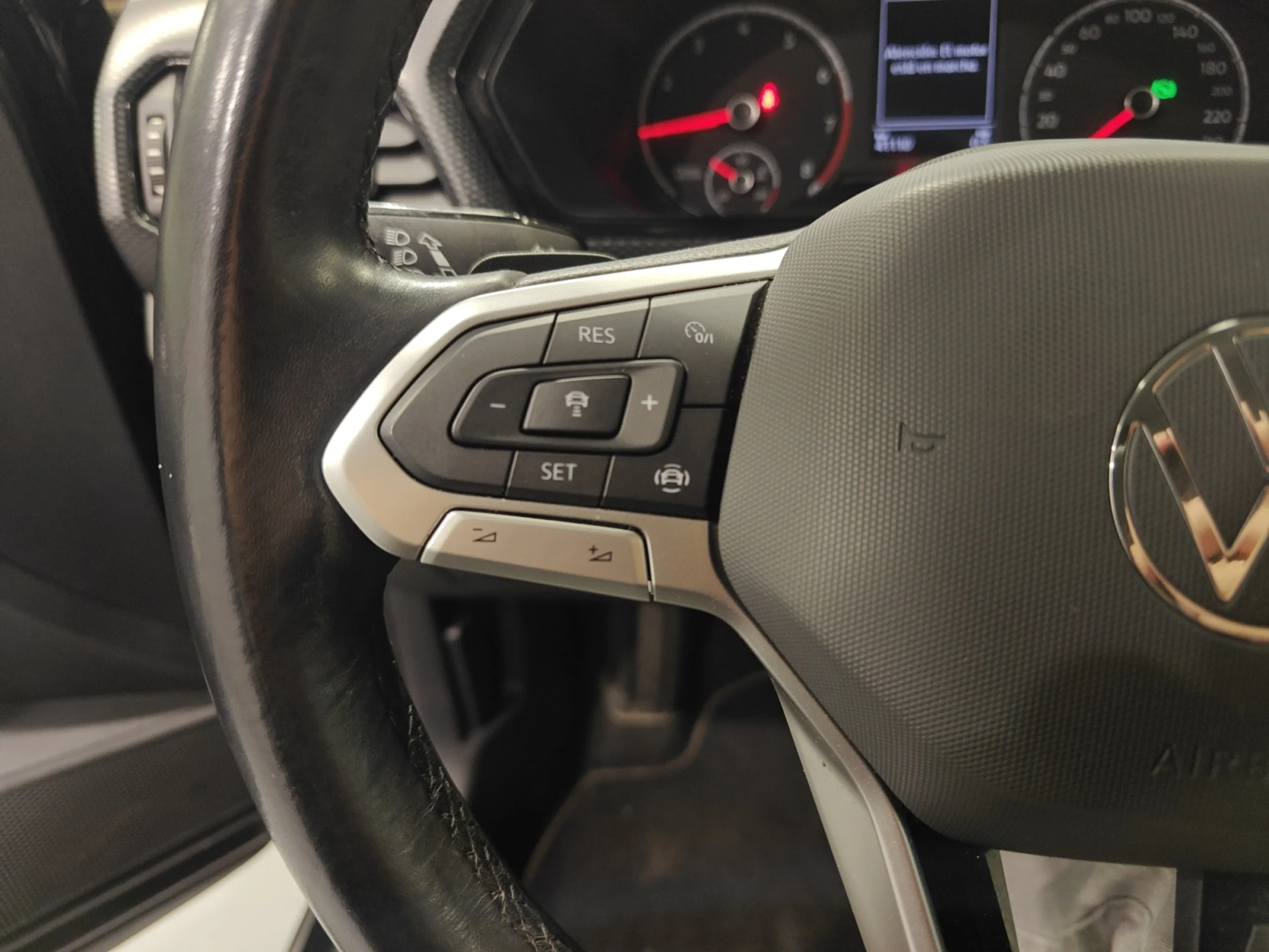 VOLKSWAGEN T CROSS ADVANCE 1.0 TSI 81KW (110CV) DSG - Foto 11