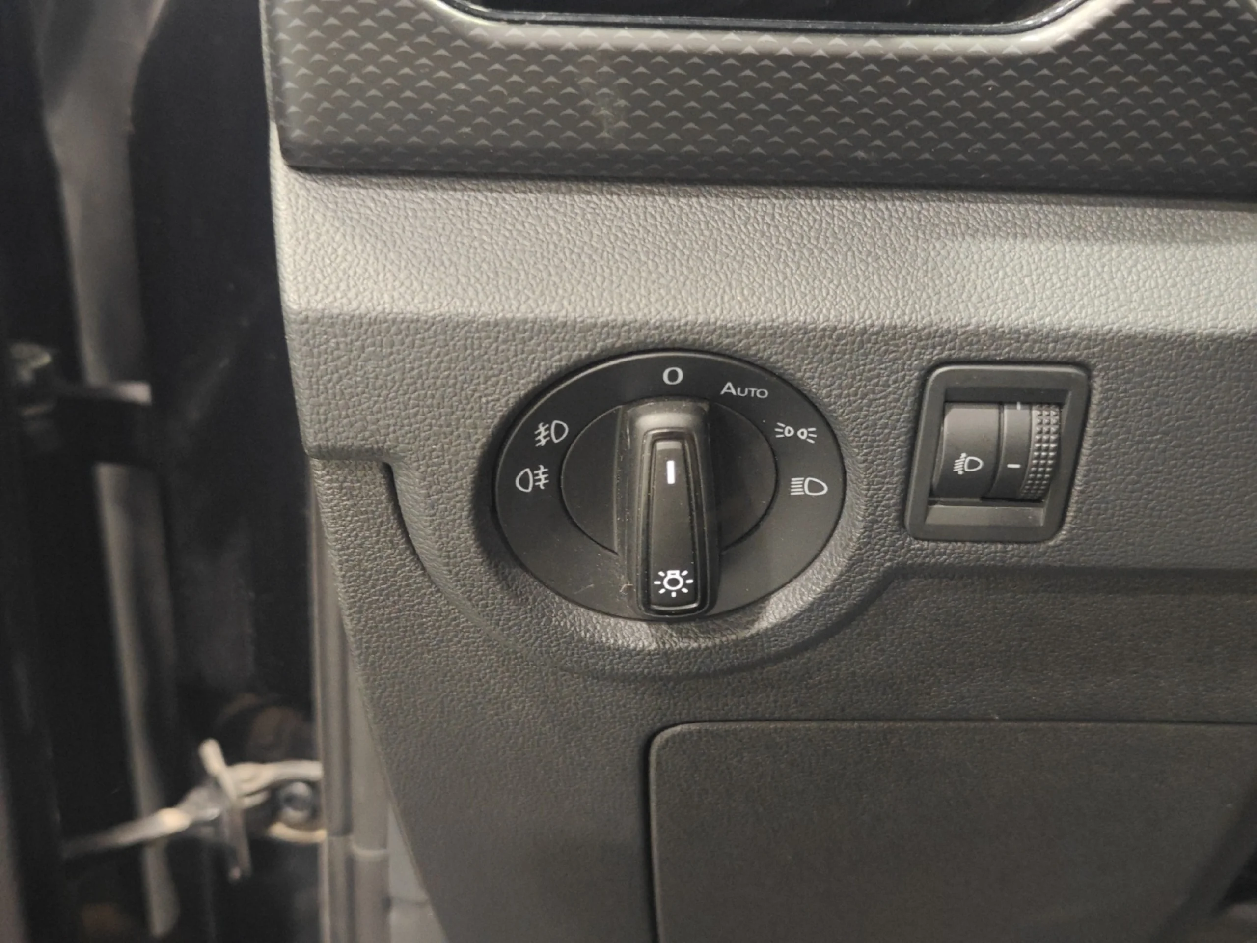 VOLKSWAGEN T CROSS ADVANCE 1.0 TSI 81KW (110CV) DSG - Foto 12