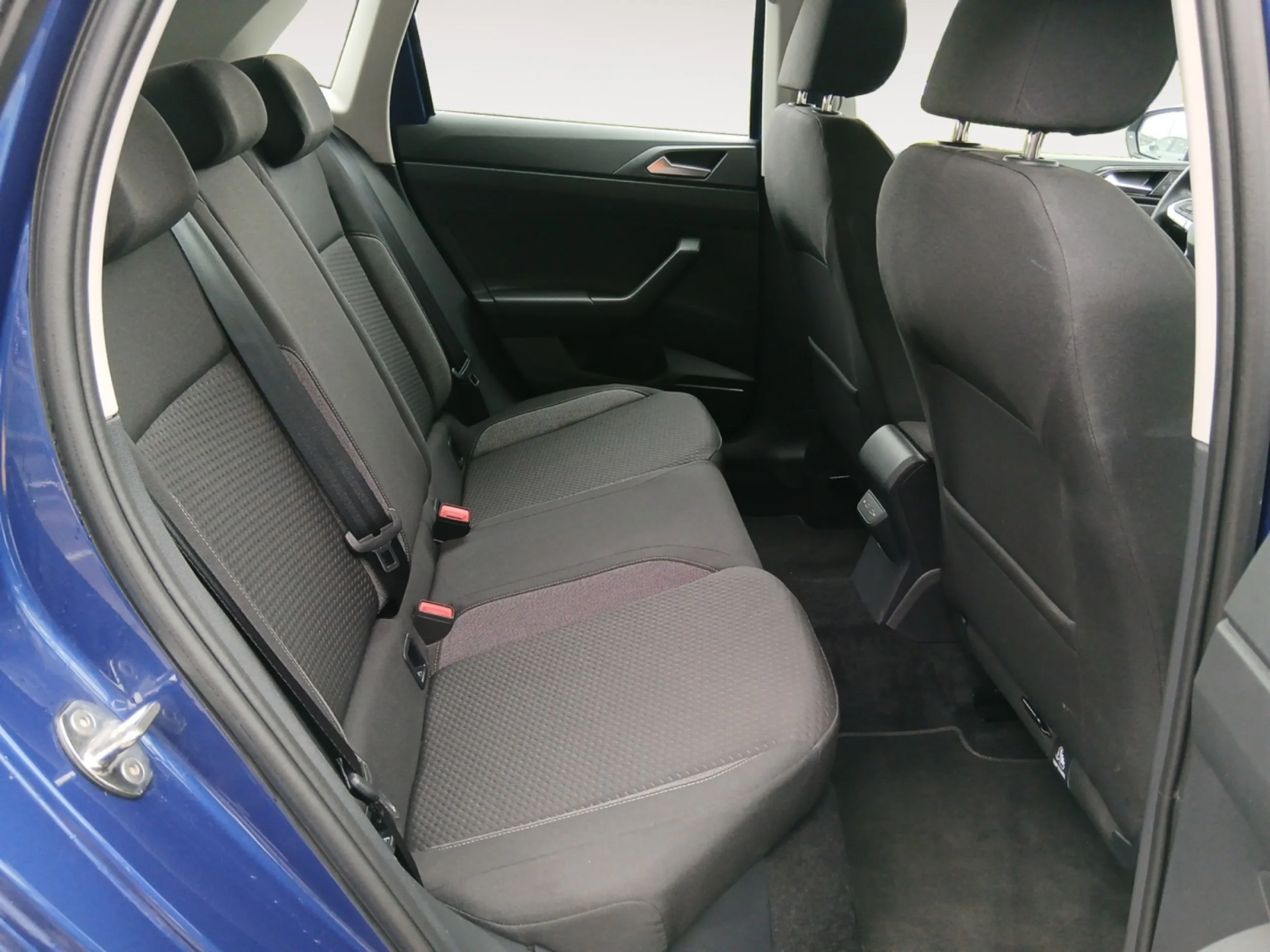 VOLKSWAGEN POLO LIFE 1.0 TSI 70KW (95CV) - Foto 6