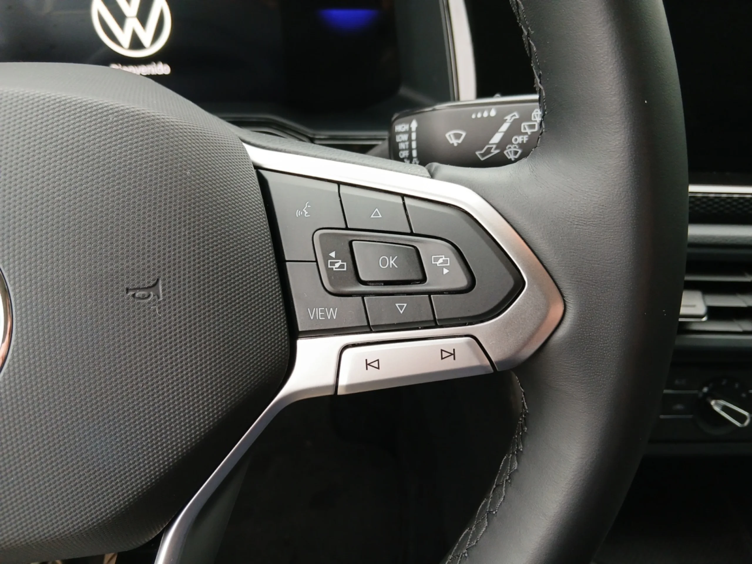 VOLKSWAGEN POLO LIFE 1.0 TSI 70KW (95CV) - Foto 10