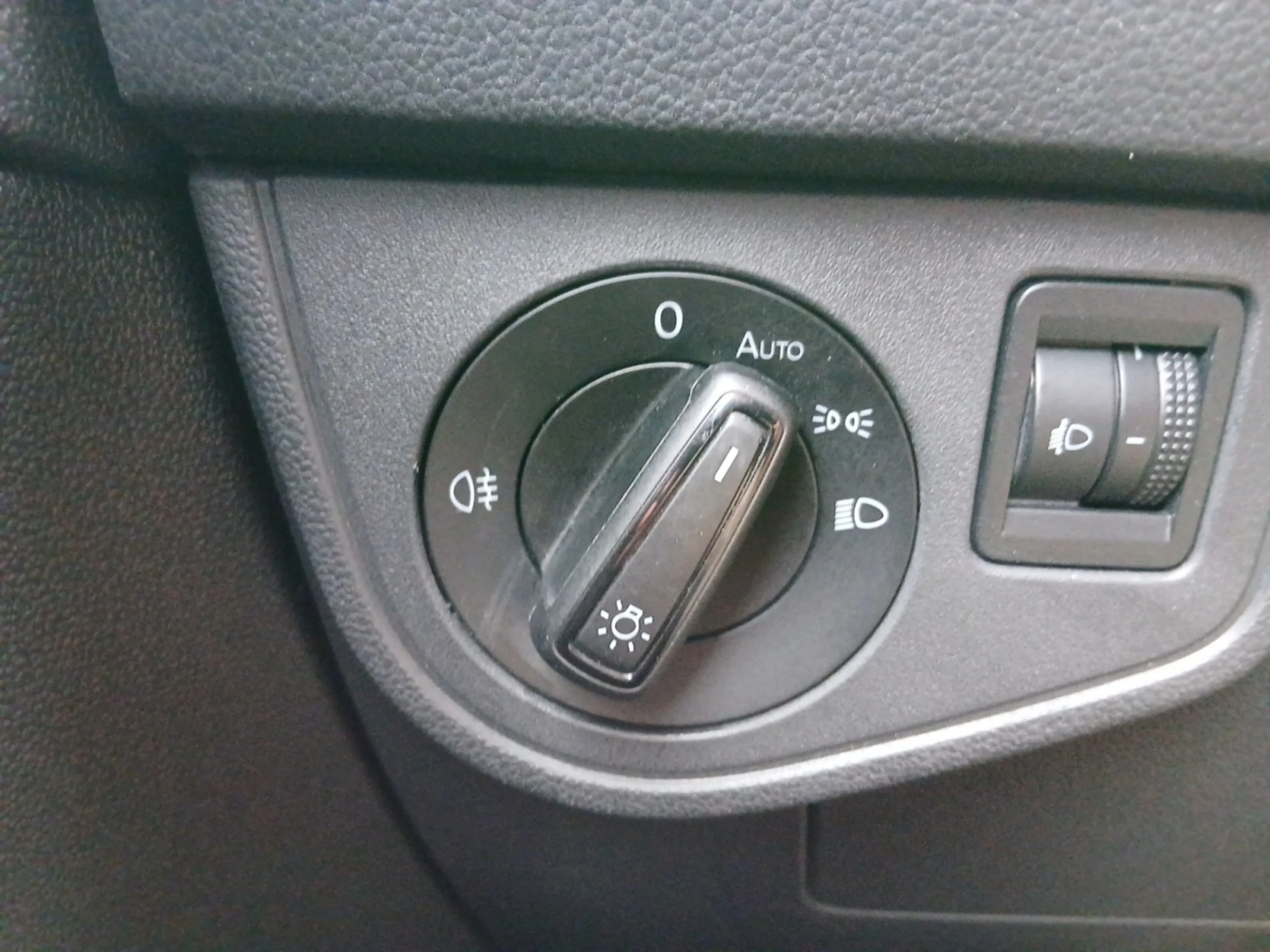 VOLKSWAGEN POLO LIFE 1.0 TSI 70KW (95CV) - Foto 12