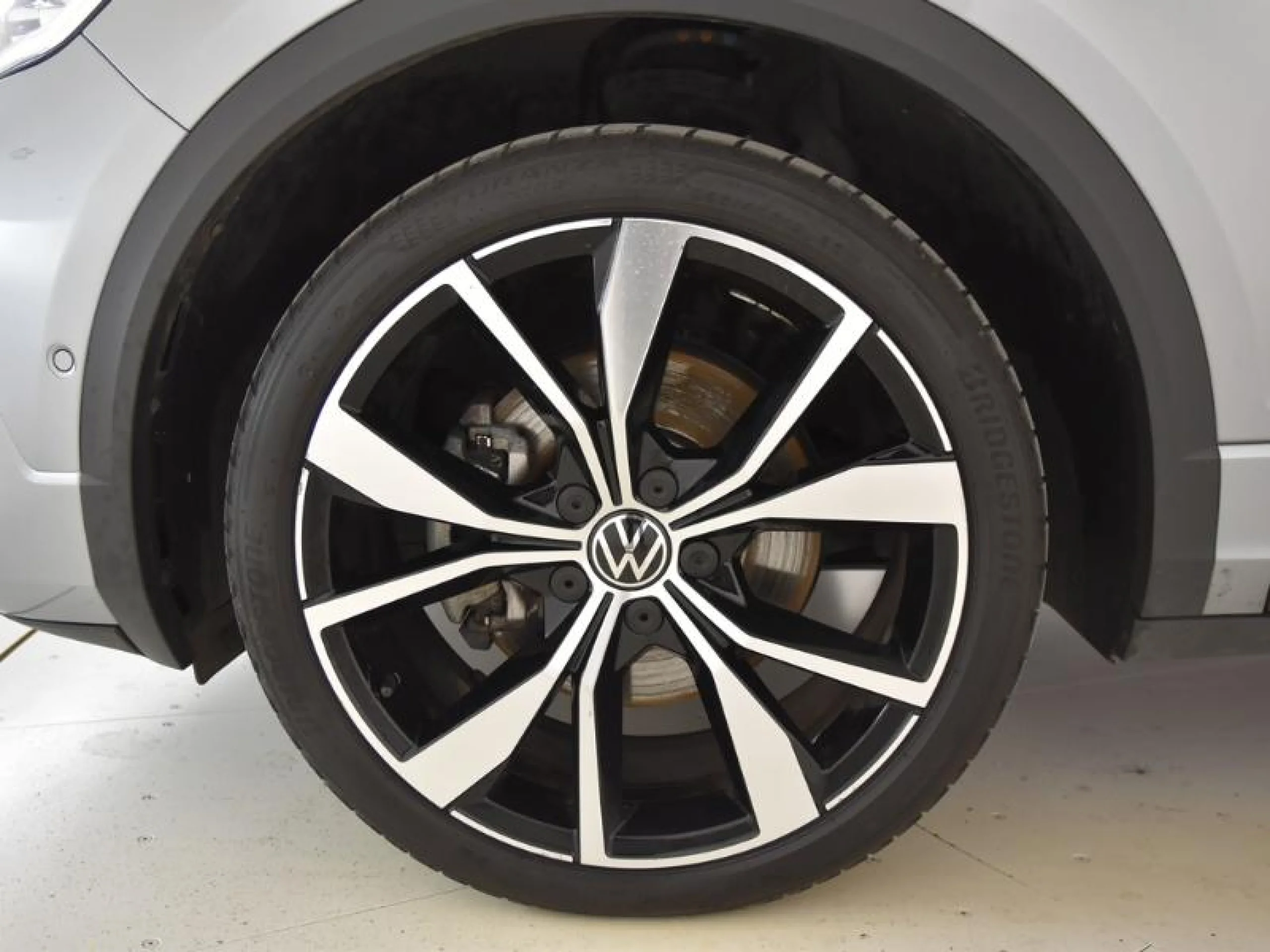 VOLKSWAGEN T ROC R LINE 1.5 TSI 110KW (150CV) - Foto 9