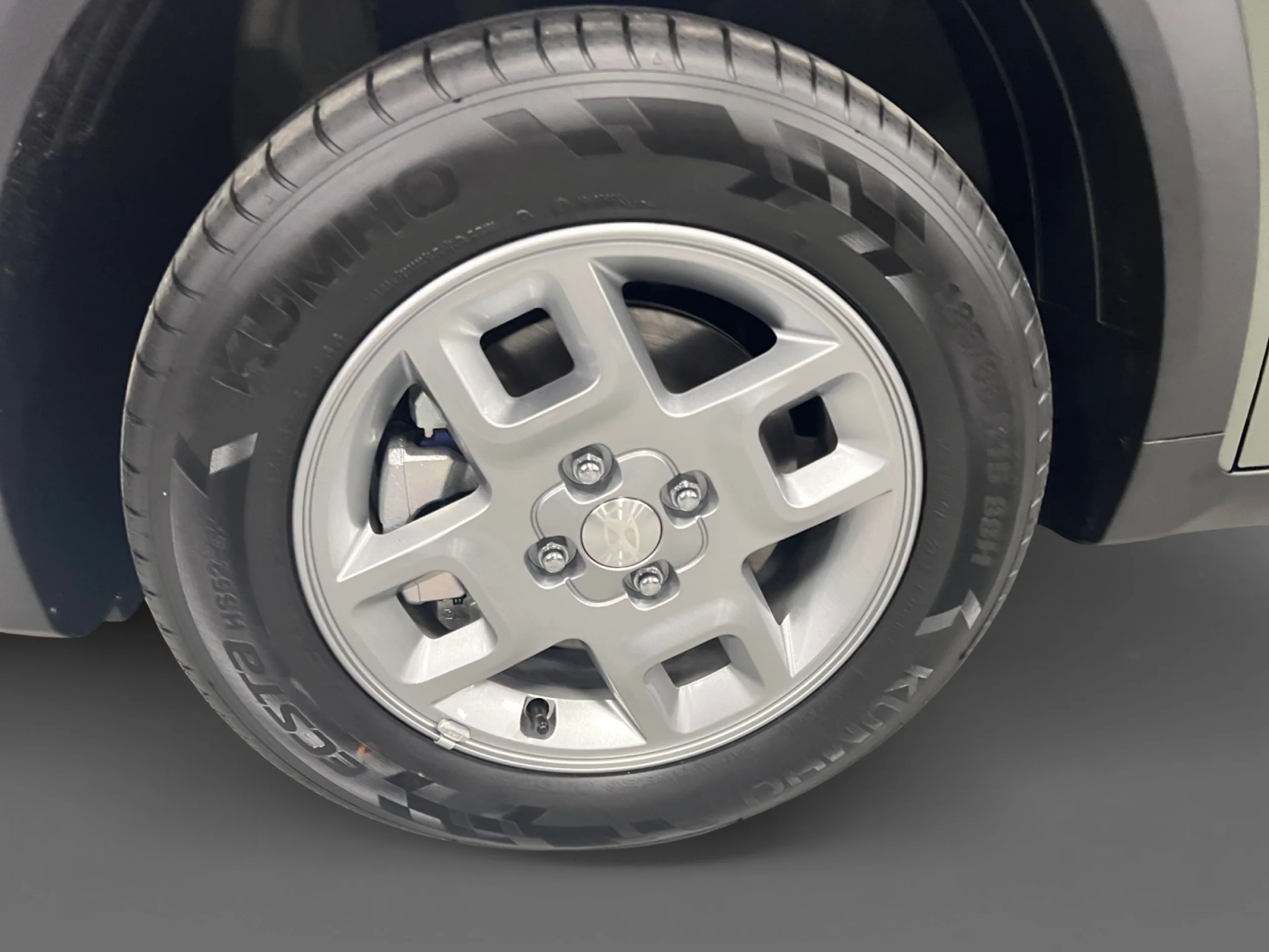 HYUNDAI INSTER 49KWH 85KW (115CV) MAXX - Foto 8