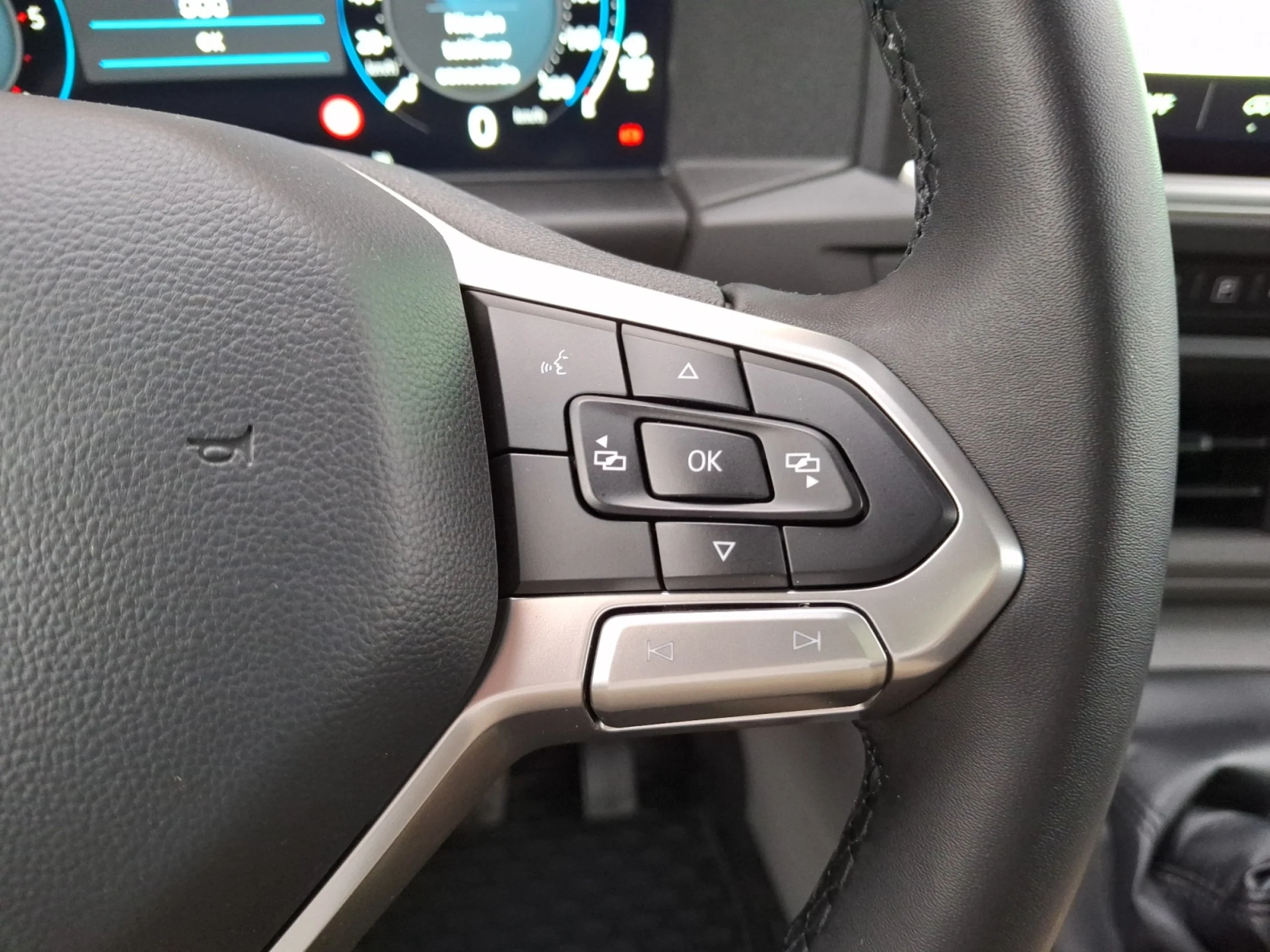 VW COMERCIALES CARAVELLE CARAVELLE   CARAVELLE  BATALLA CORTA  2.0 TDI 81 KW (110 CV) 6 VEL. - Foto 9