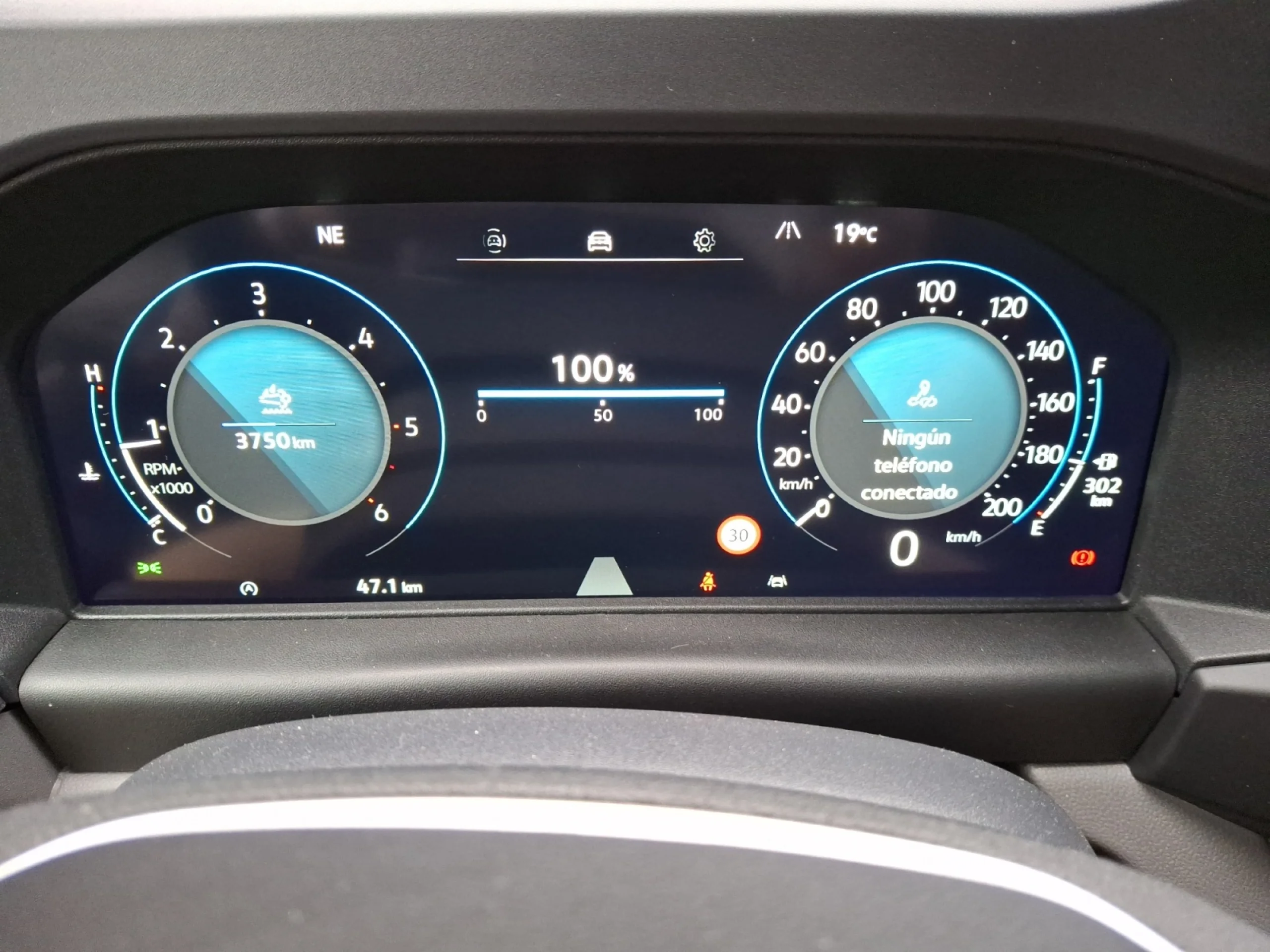 VW COMERCIALES CARAVELLE CARAVELLE   CARAVELLE  BATALLA CORTA  2.0 TDI 81 KW (110 CV) 6 VEL. - Foto 11