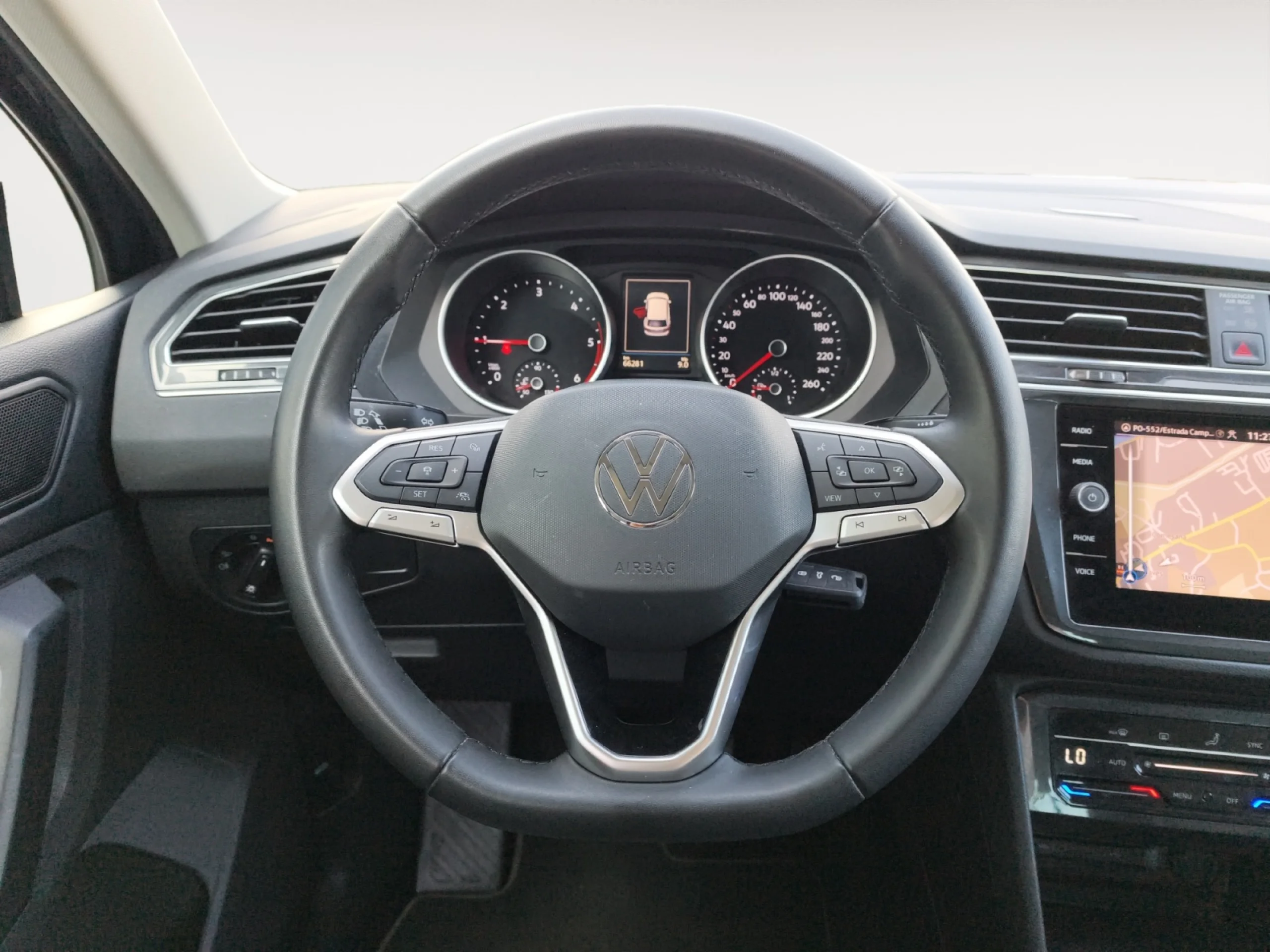 VOLKSWAGEN TIGUAN LIFE 2.0 TDI 110KW (150CV) - Foto 11