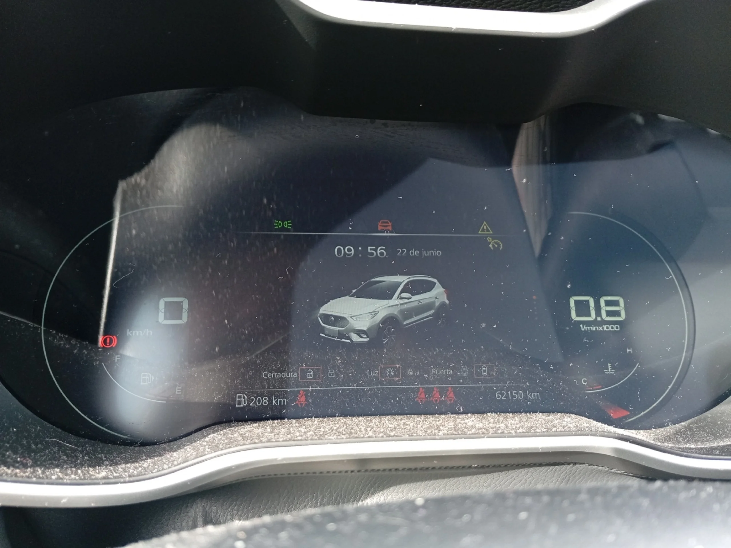 MG Zs 1.0T LUXURY - Foto 10