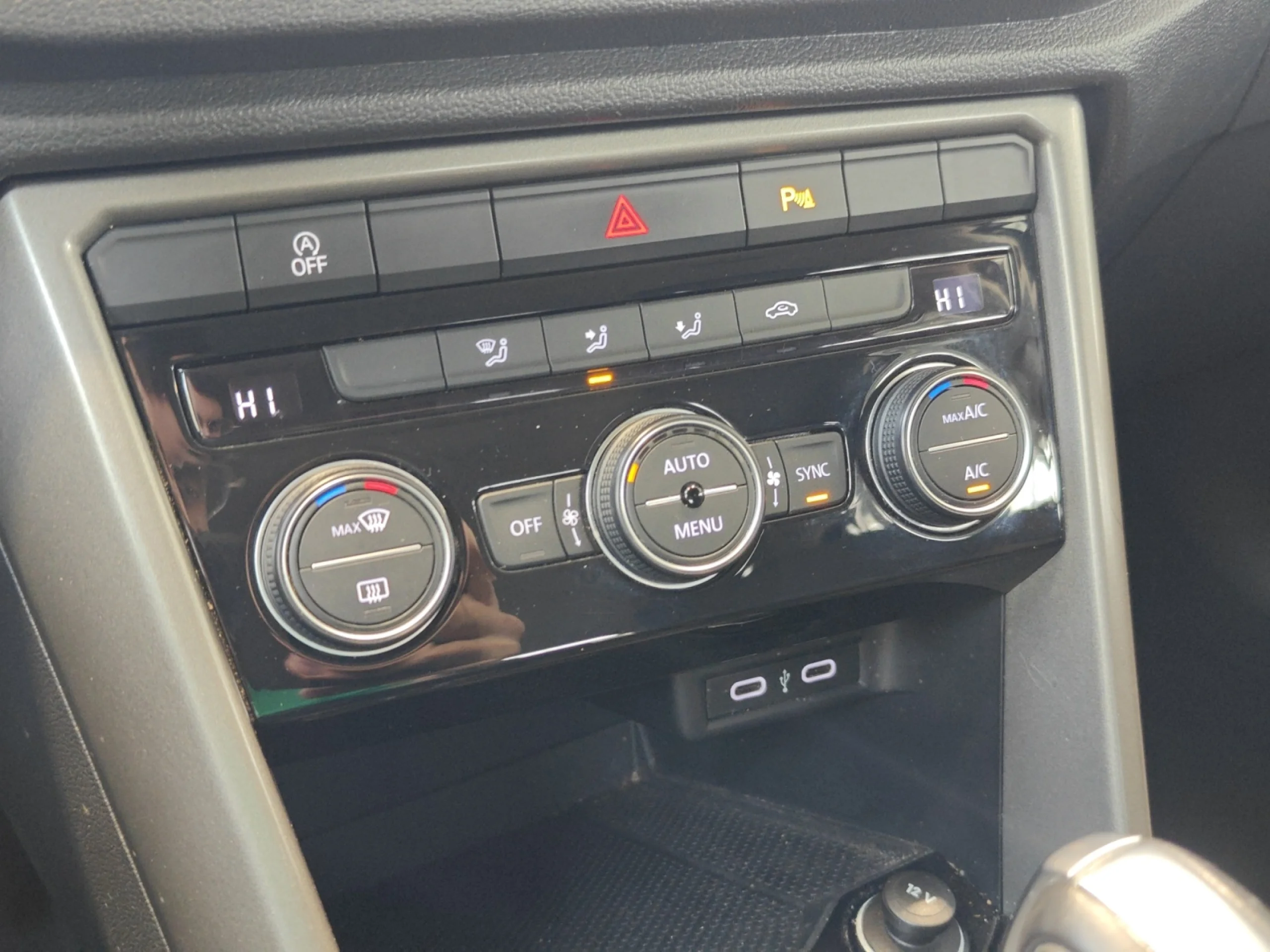 VOLKSWAGEN T ROC ADVANCE R LINE 1.5 TSI 110KW (150CV) DSG - Foto 20