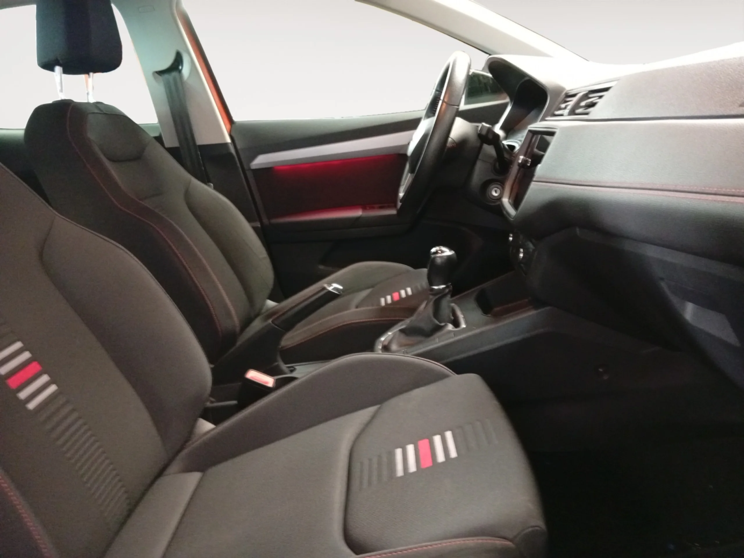 SEAT IBIZA 1.0 ECOTSI 85KW (115CV) FR - Foto 5