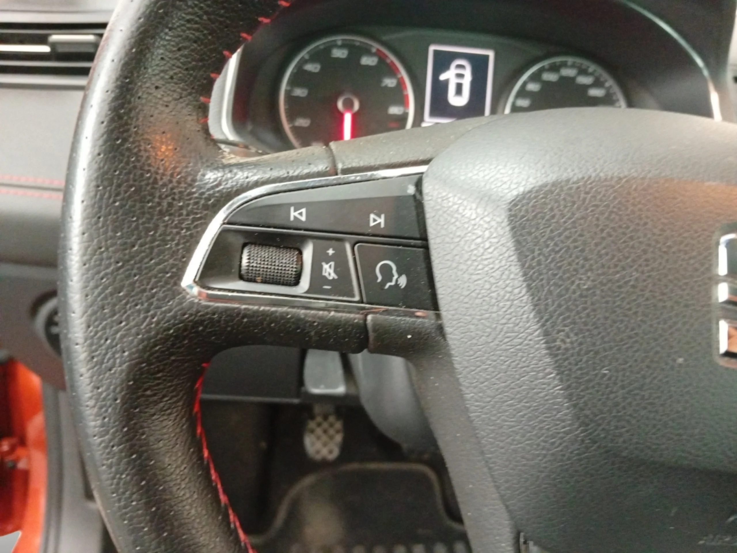 SEAT IBIZA 1.0 ECOTSI 85KW (115CV) FR - Foto 11