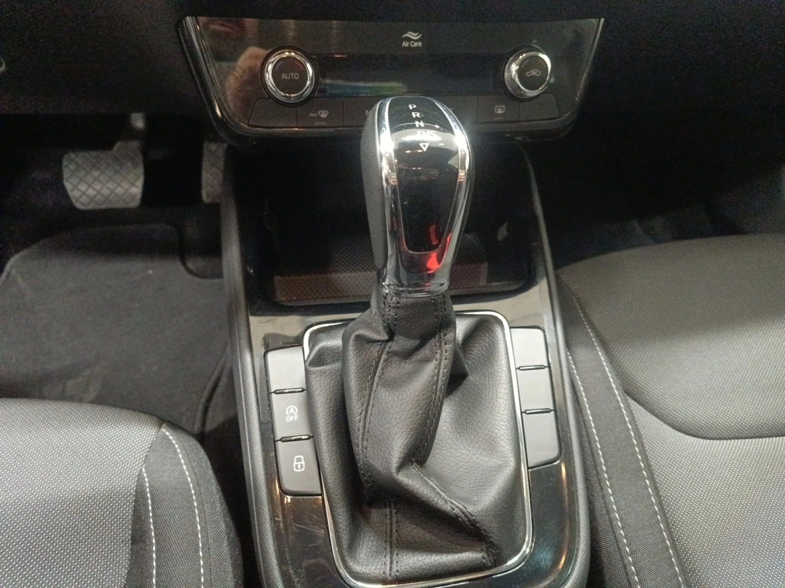 SKODA FABIA 1.0 TSI 81KW (110CV) DSG EMOTION - Foto 10