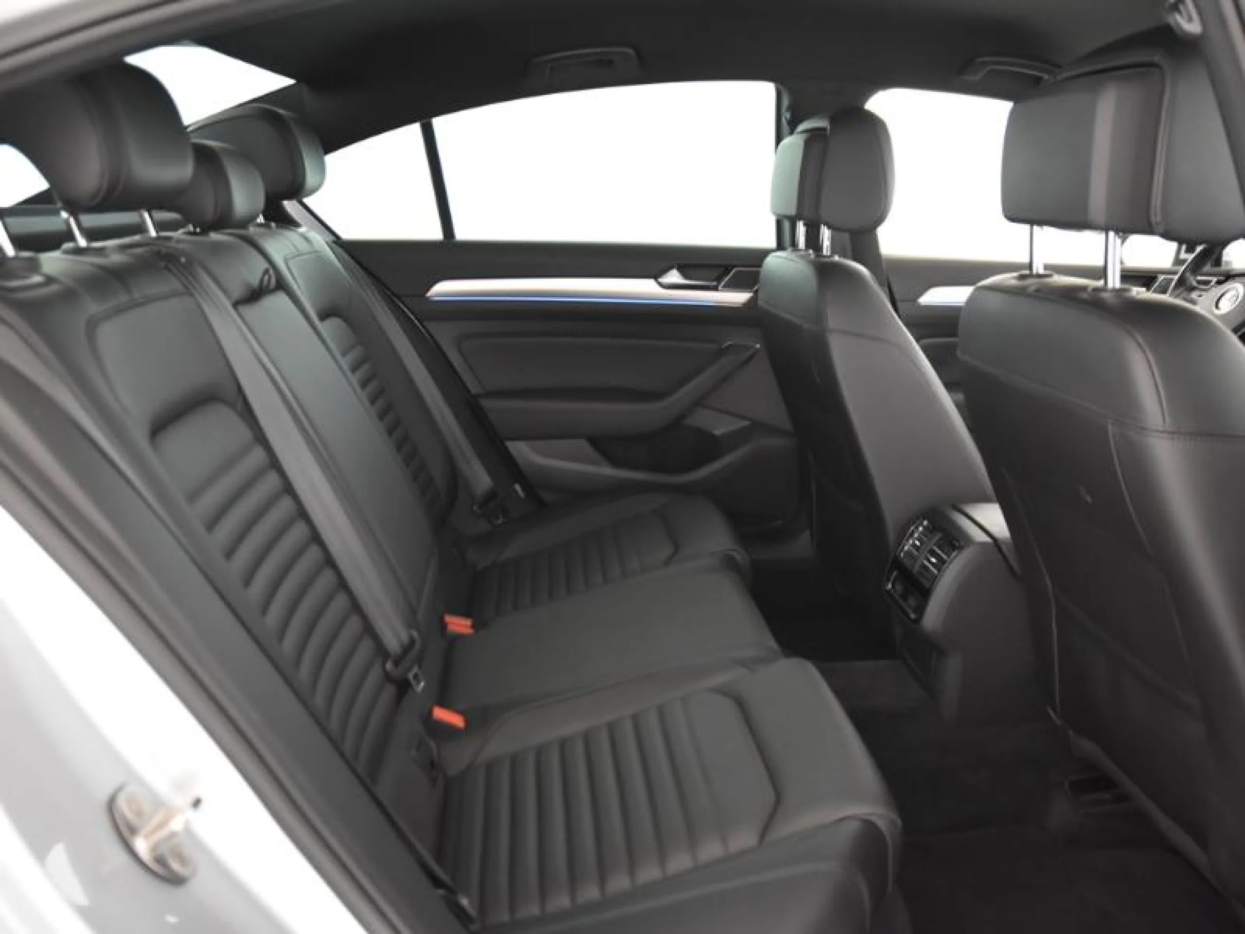 VOLKSWAGEN PASSAT GTE 1.4 TSI 218CV DSG - Foto 6