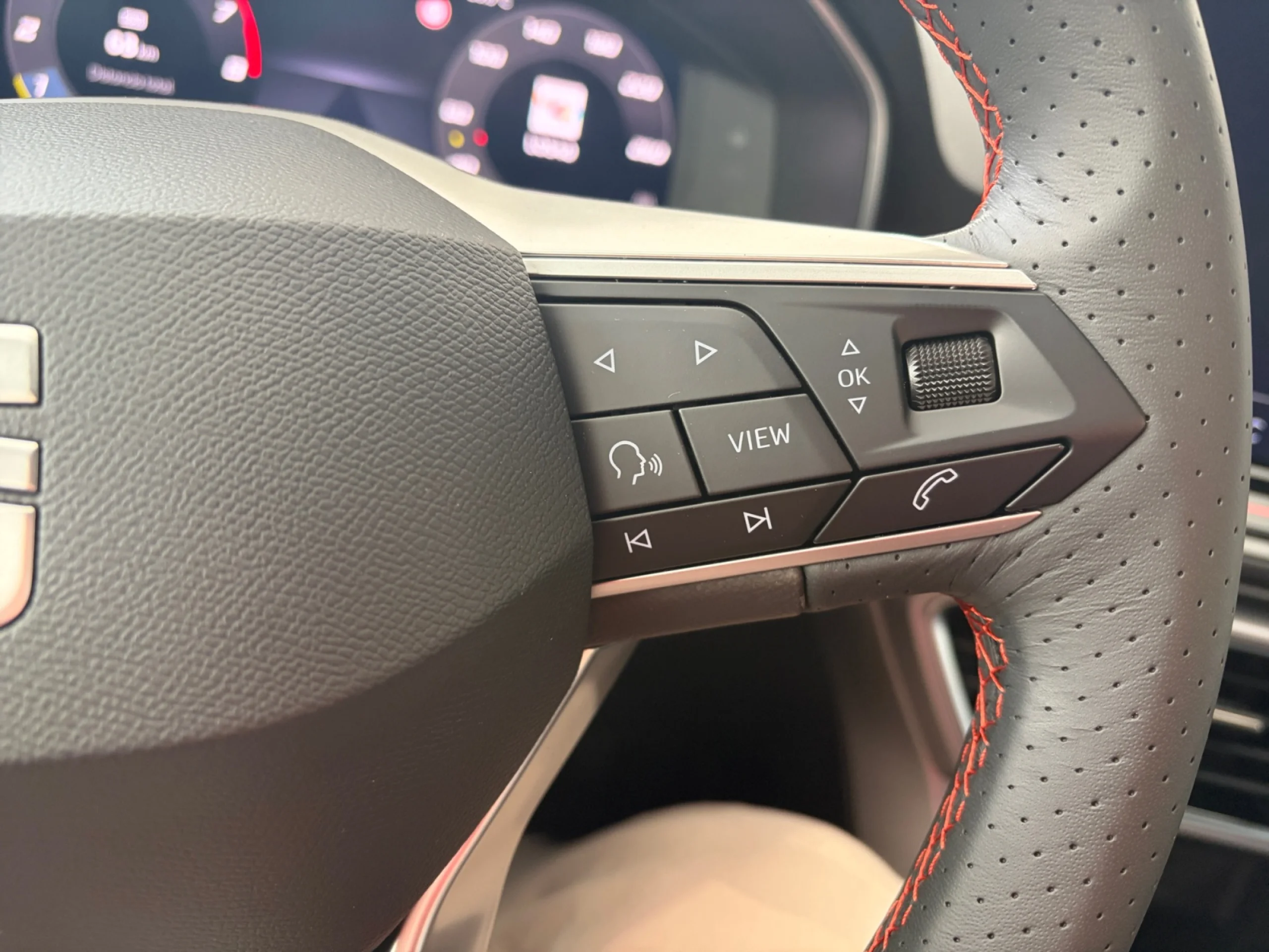 SEAT LEON SP 1.5 TSI 110KW FR SPECIAL EDITION - Foto 12