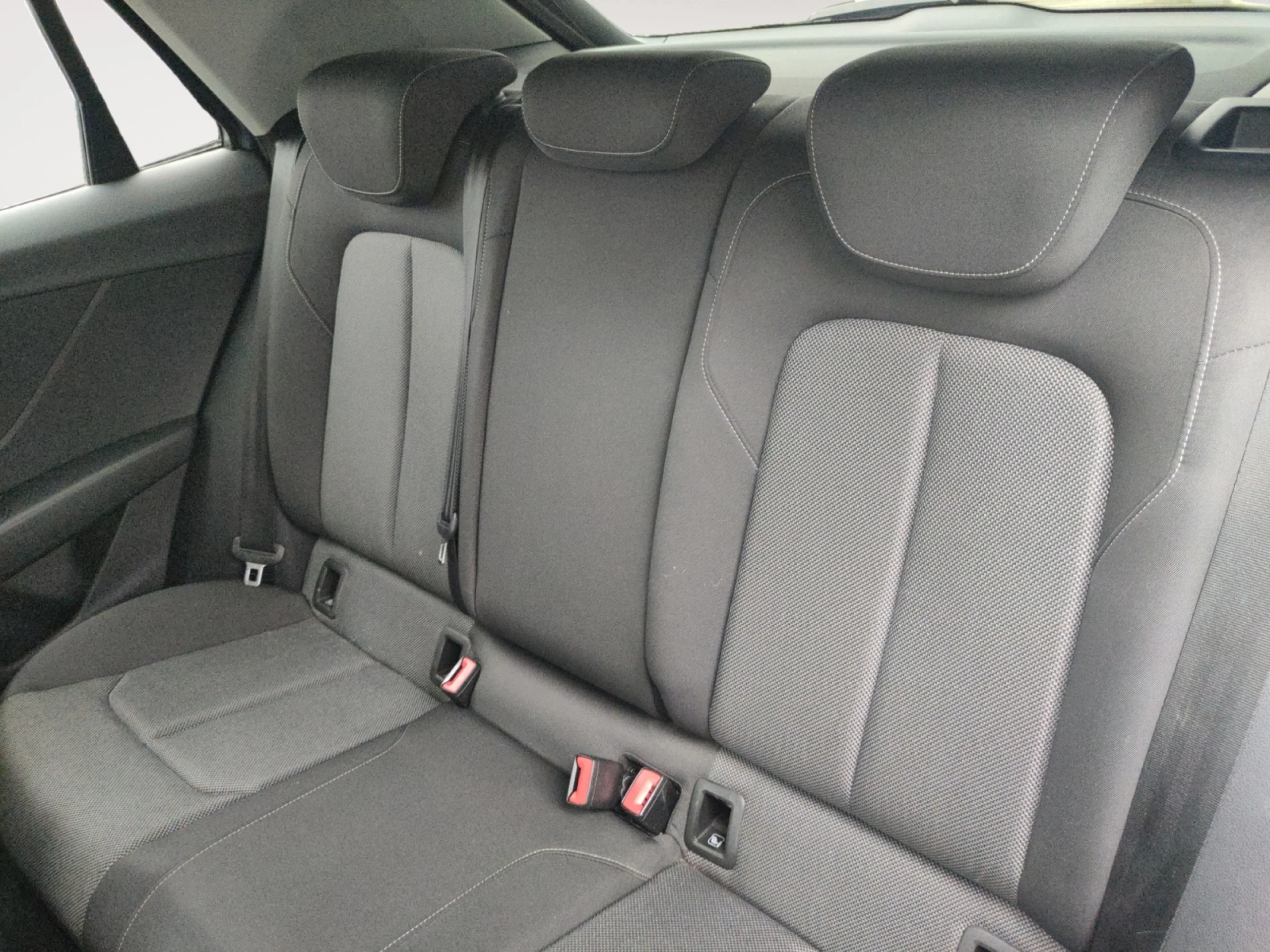 AUDI Q2 BLACK LINE 30 TDI 85KW (116CV) S TRONIC - Foto 6