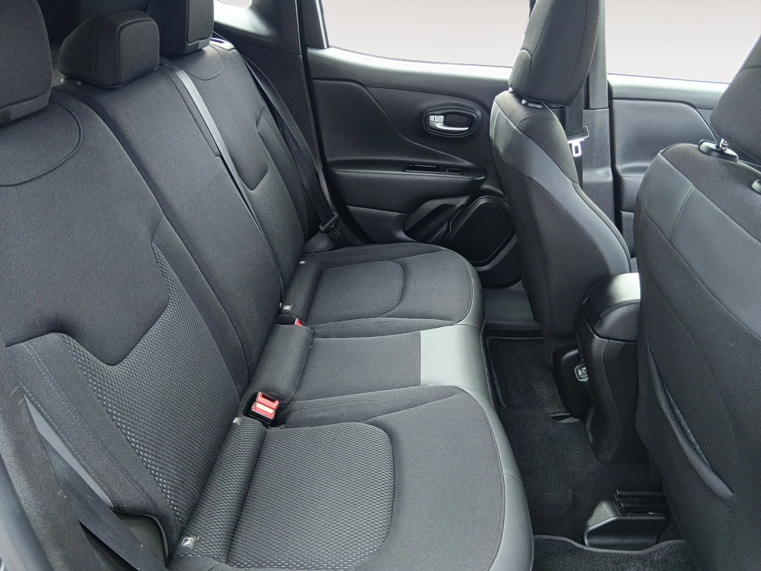 JEEP RENEGADE JEEP RENEGADE 1.0 TGDI LONGITUDE 4X2 - Foto 6