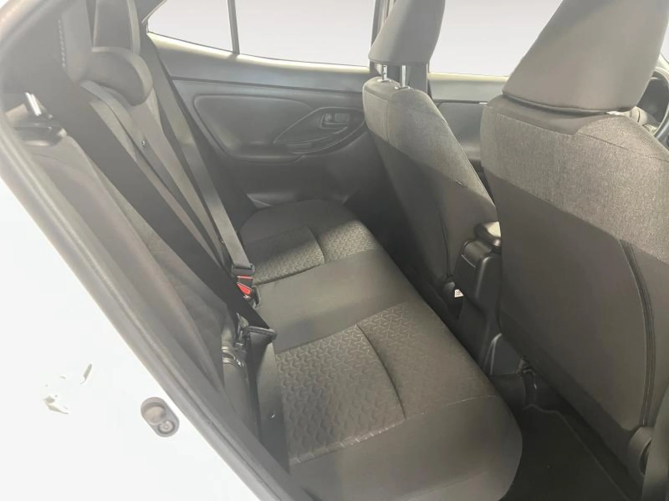 TOYOTA YARIS CROSS 1.5 120H ACTIVE PLUS - Foto 11