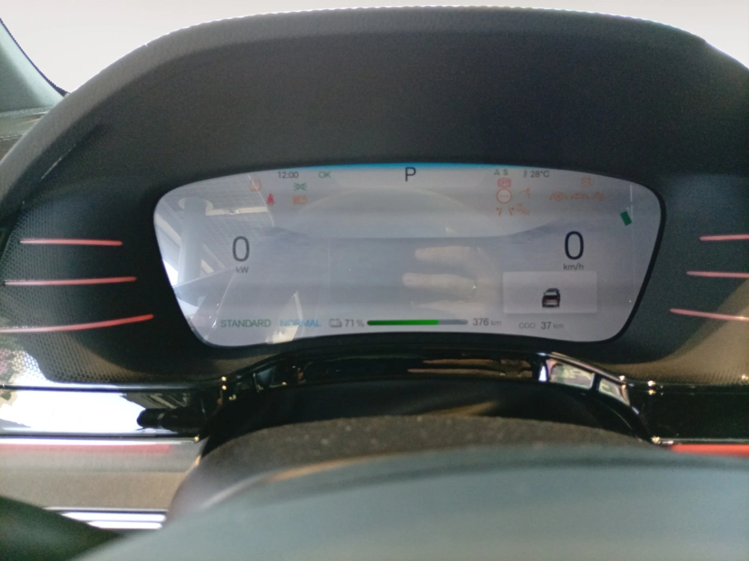 BYD TANG FLAGSHIP - Foto 15