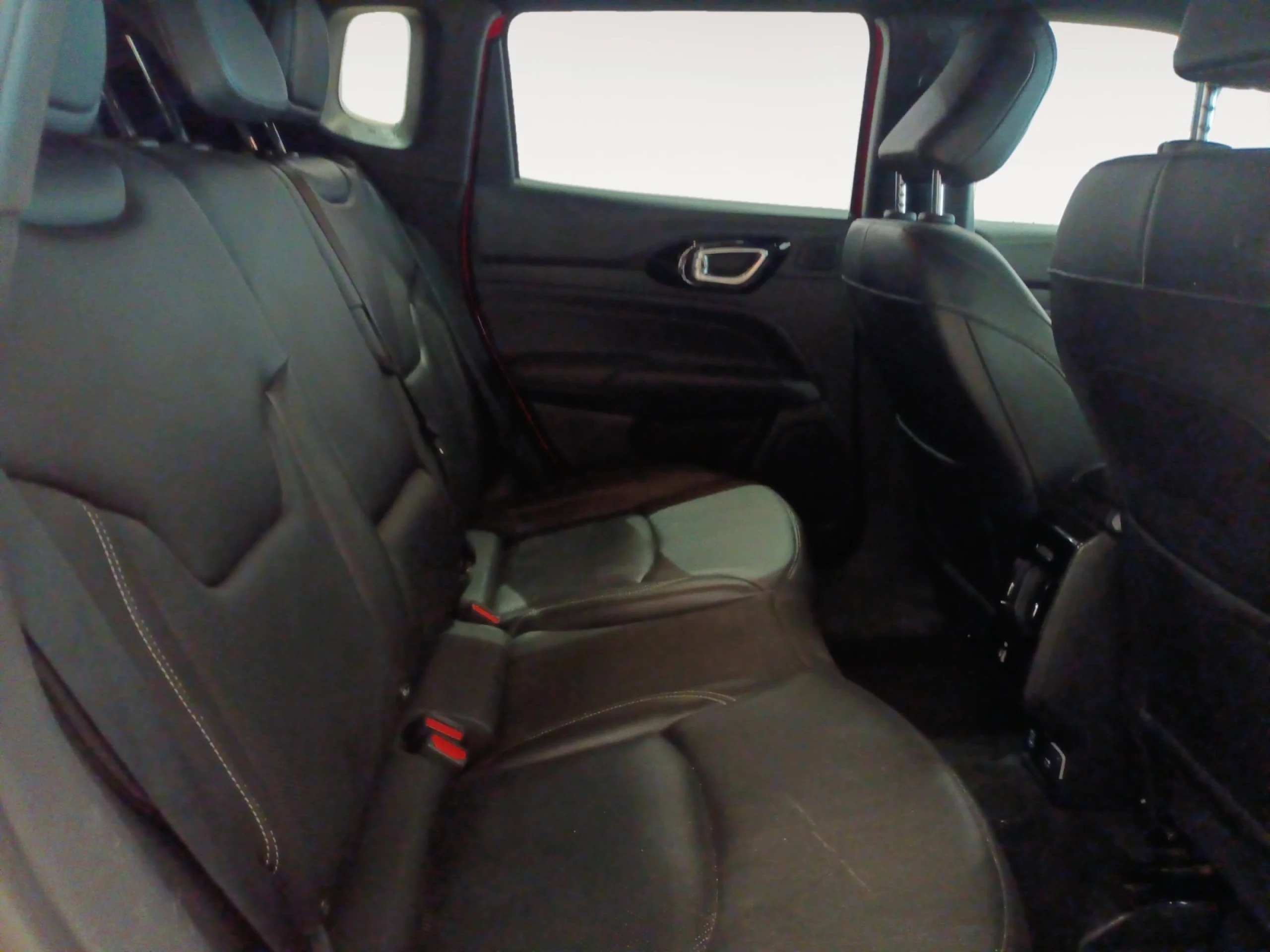 JEEP COMPASS 1.3 GSE T4 110KW (150CV) LIMITED DCT FWD - Foto 6