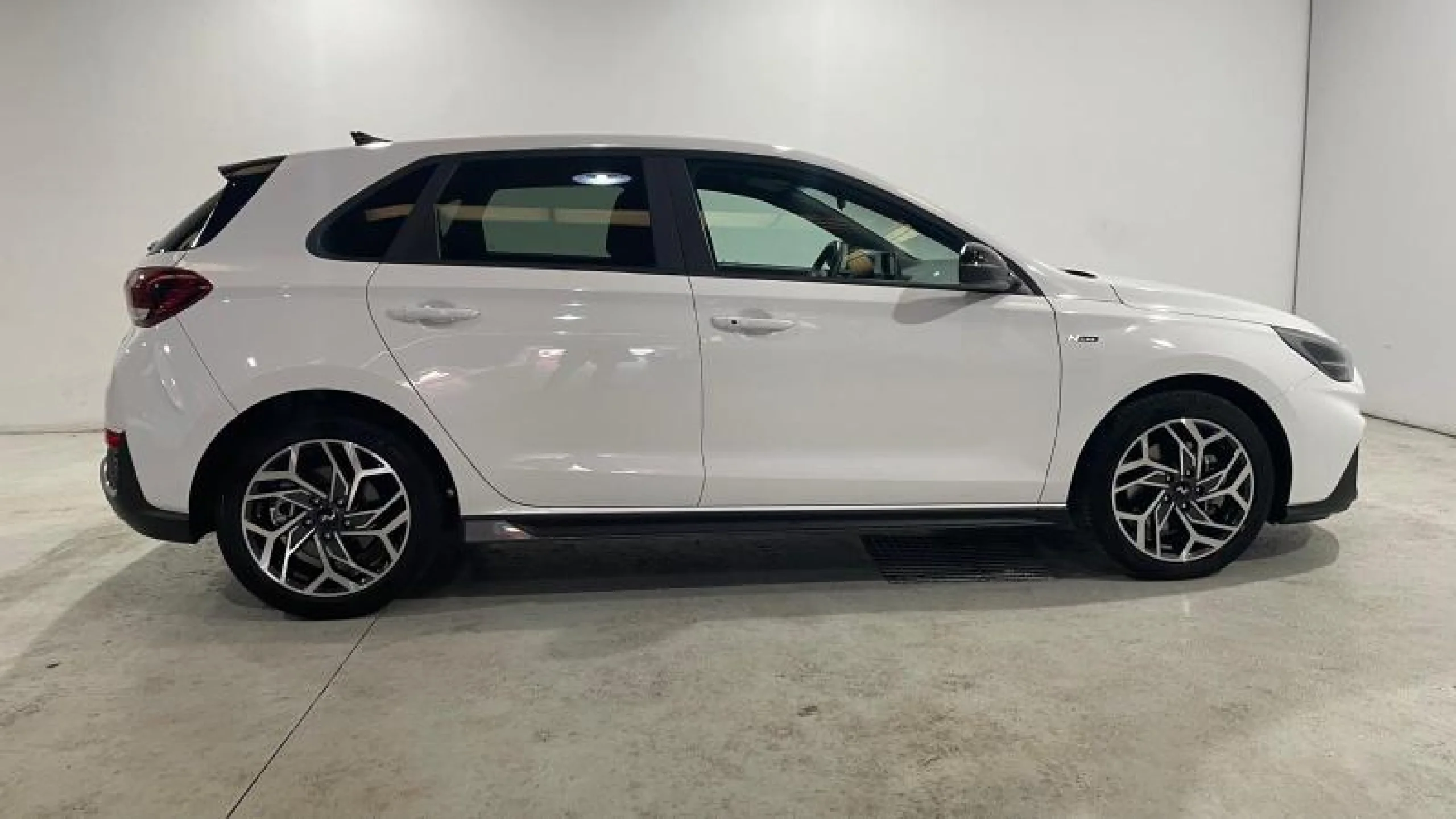 HYUNDAI I30 1.0 TGDI 85KW/115CV N LINE - Foto 9
