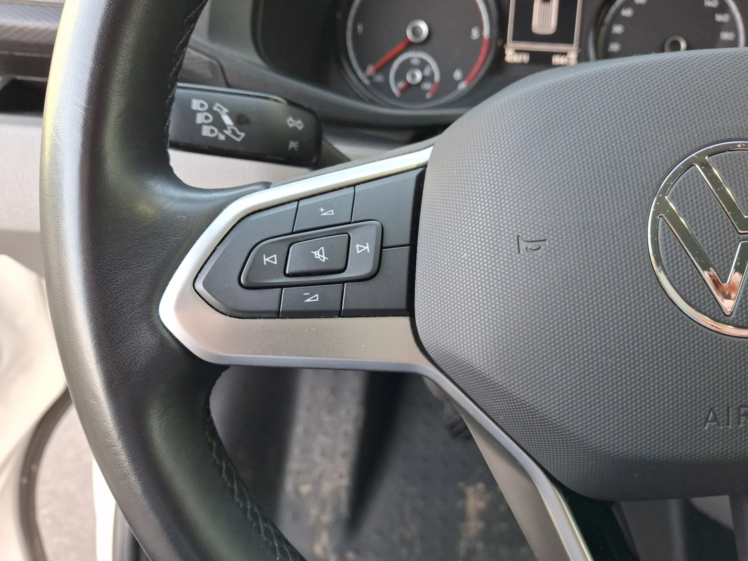 VOLKSWAGEN CARAVELLE PREMIUM CORTA 2.0 TDI 110KW BMT DSG - Foto 10