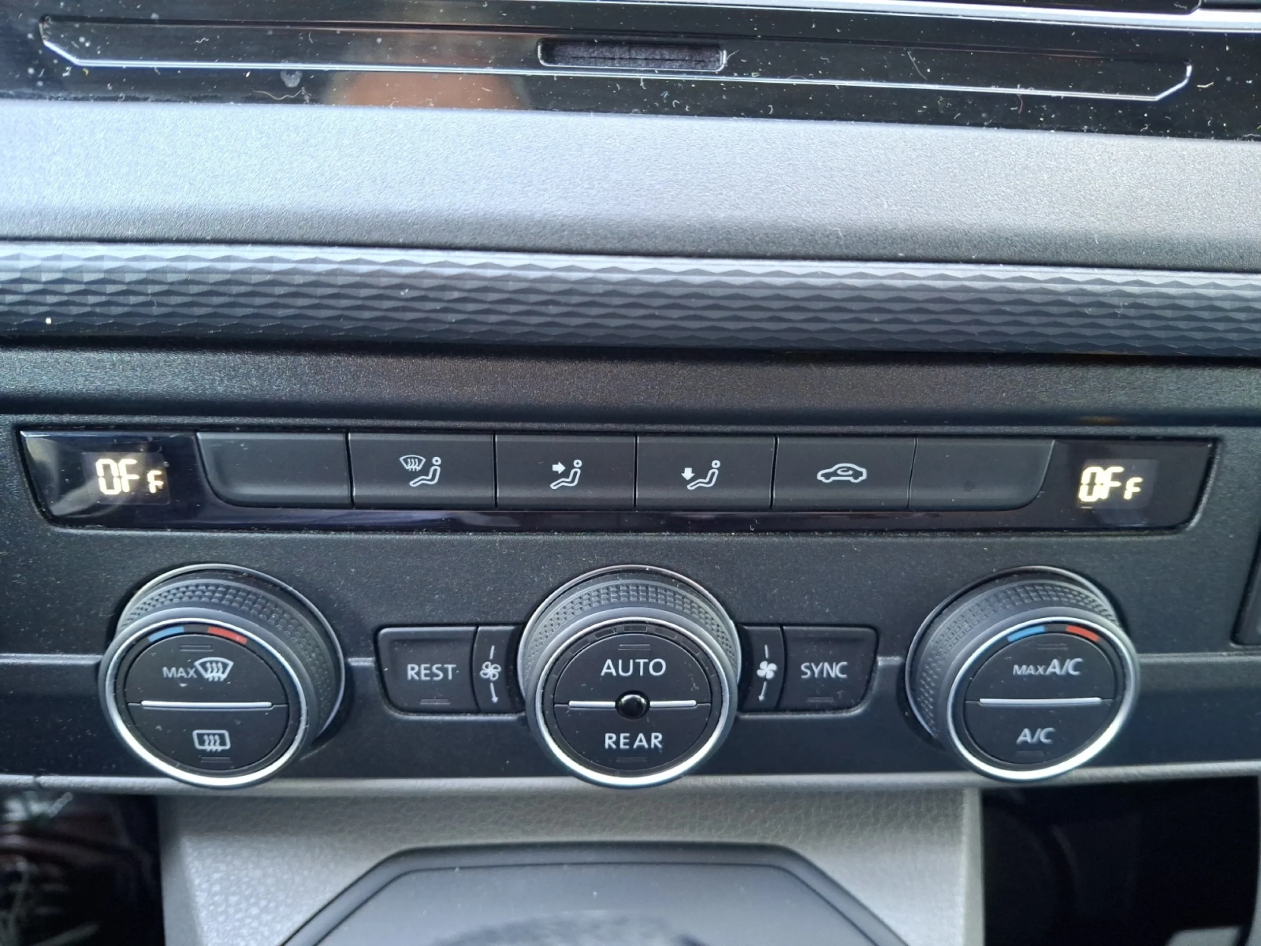 VOLKSWAGEN CARAVELLE PREMIUM CORTA 2.0 TDI 110KW BMT DSG - Foto 16