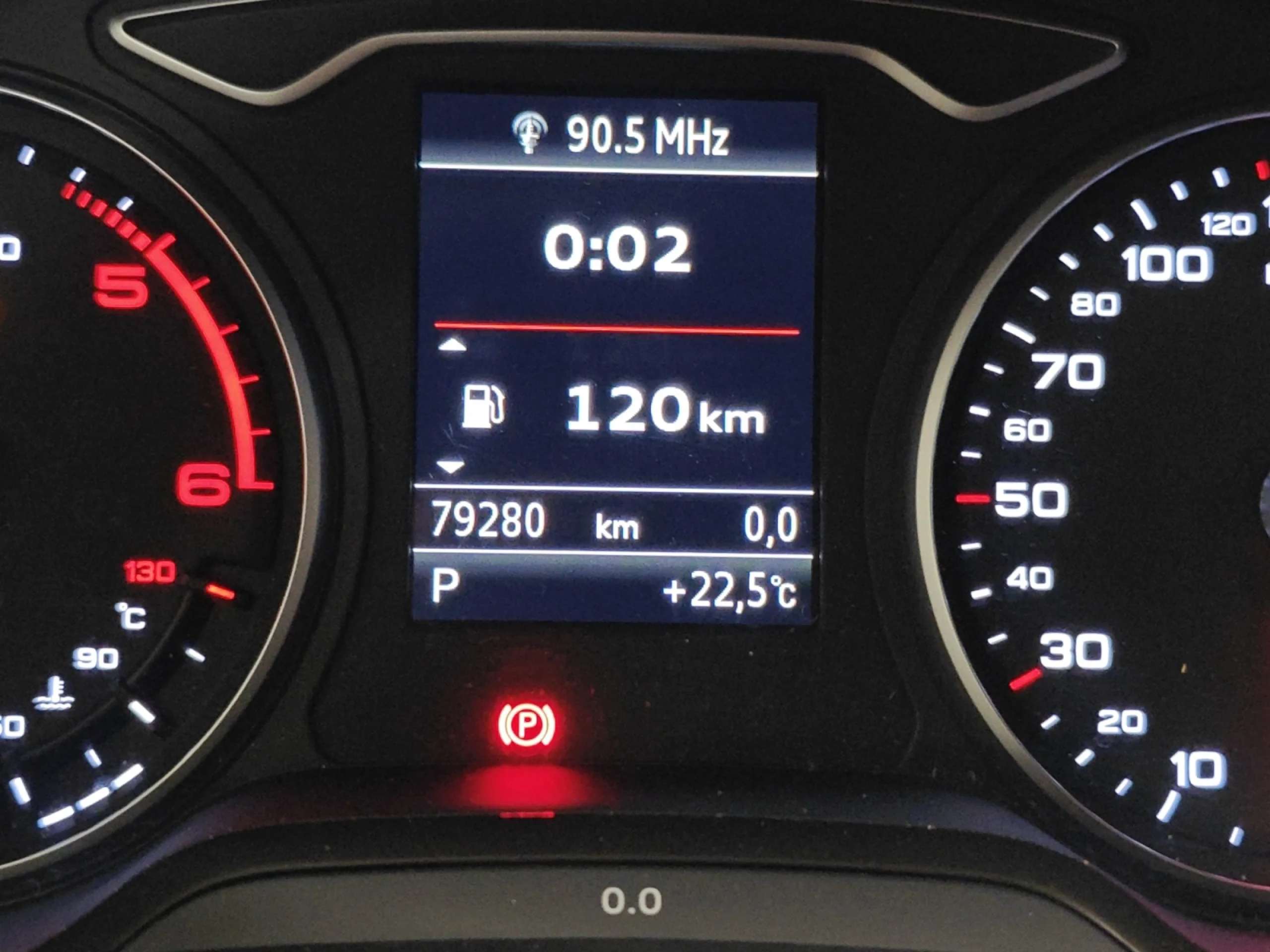 AUDI Q2 BLACK LINE 35 TDI 110KW (150CV) S TRONIC - Foto 15