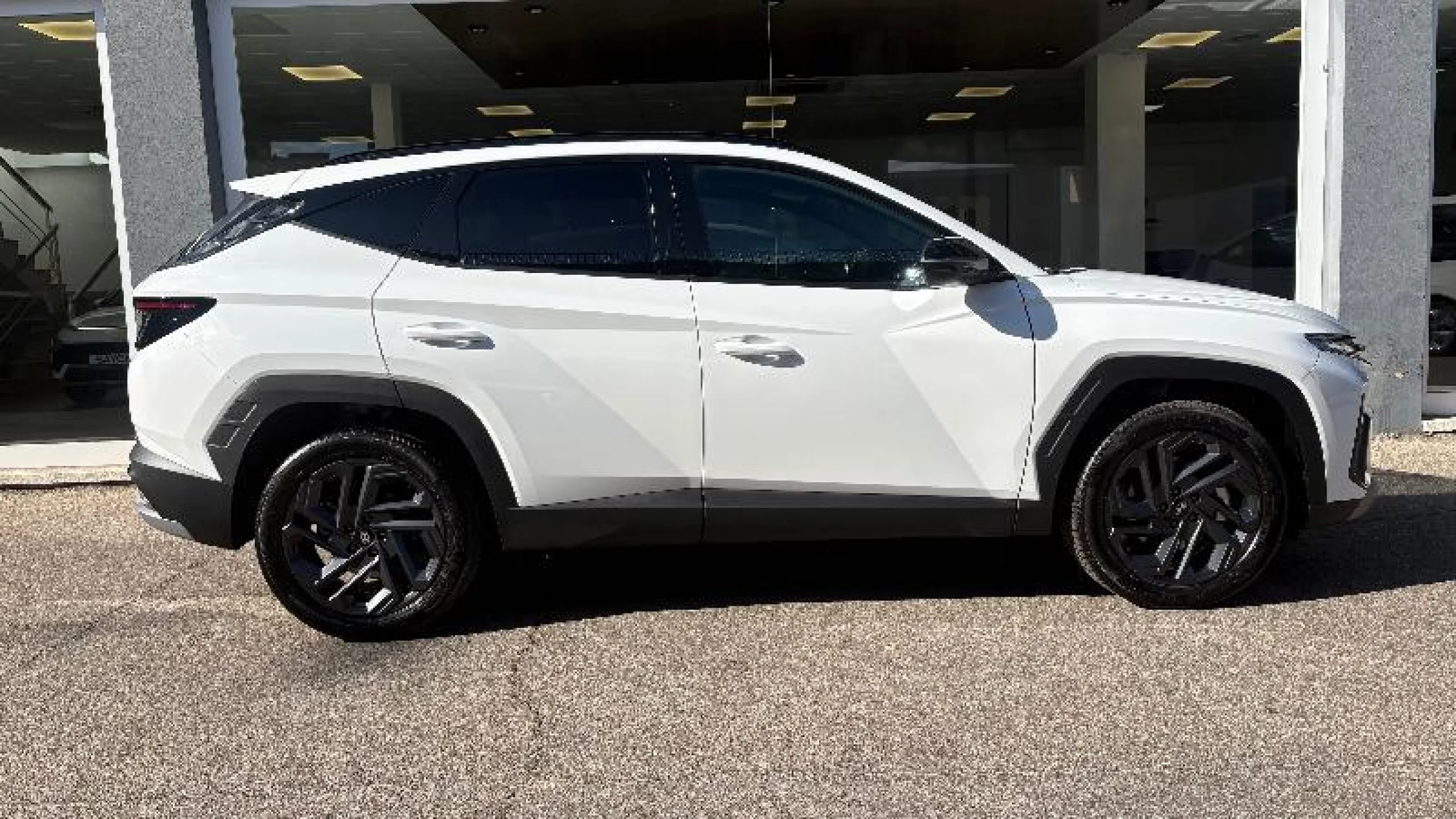 HYUNDAI TUCSON 1.6T 176KW (239CV) HEV AT TECNO - Foto 4