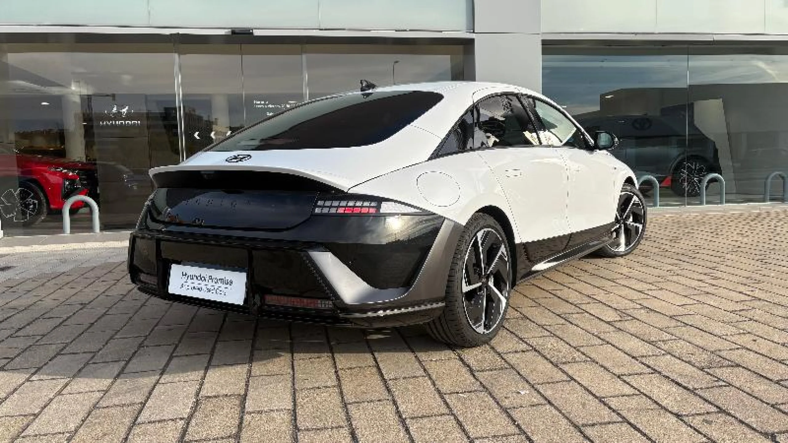 HYUNDAI Ioniq 6 239KW (325CV) 84KWH AWD N LINE - Foto 7