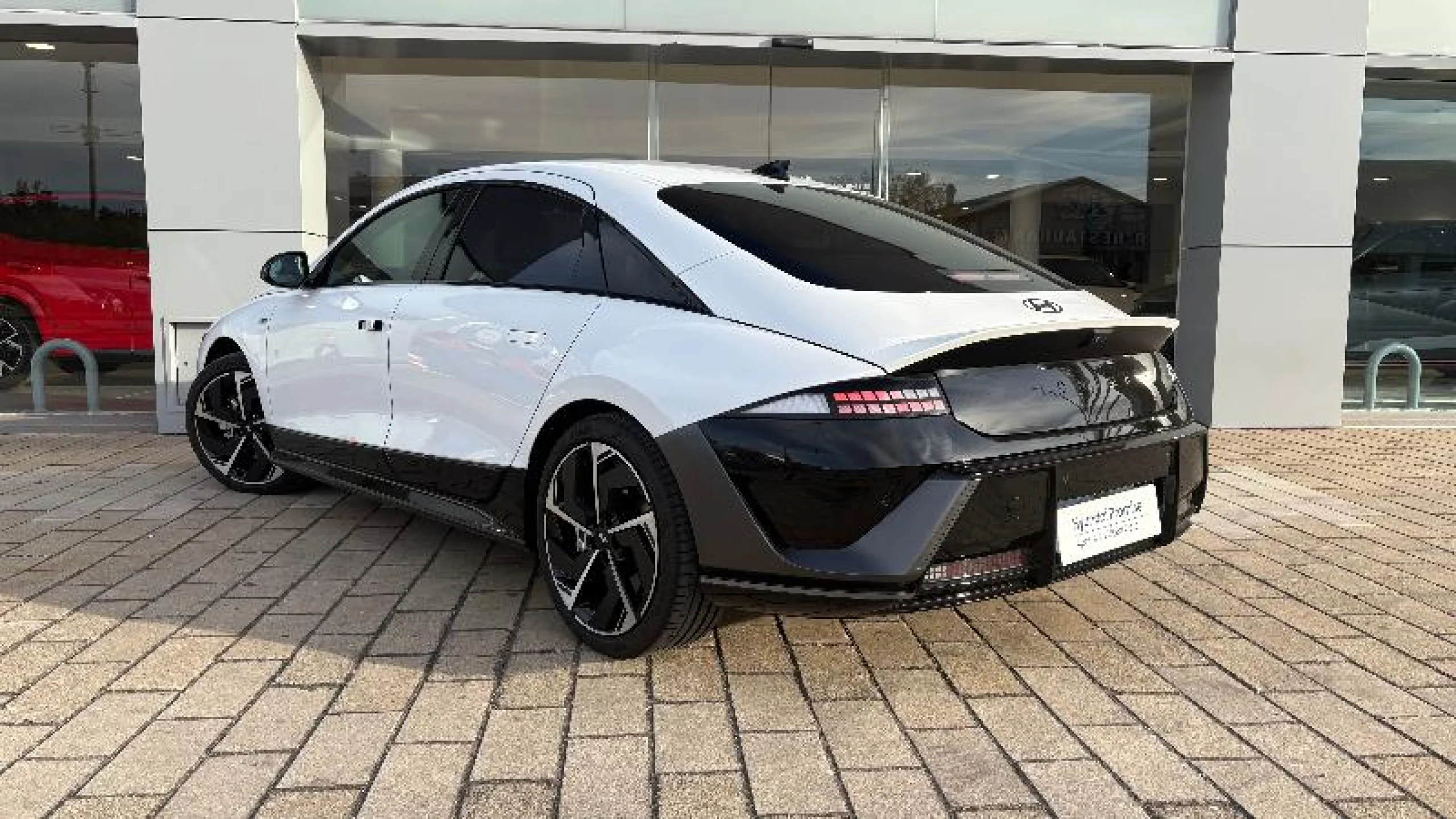 HYUNDAI Ioniq 6 239KW (325CV) 84KWH AWD N LINE - Foto 9