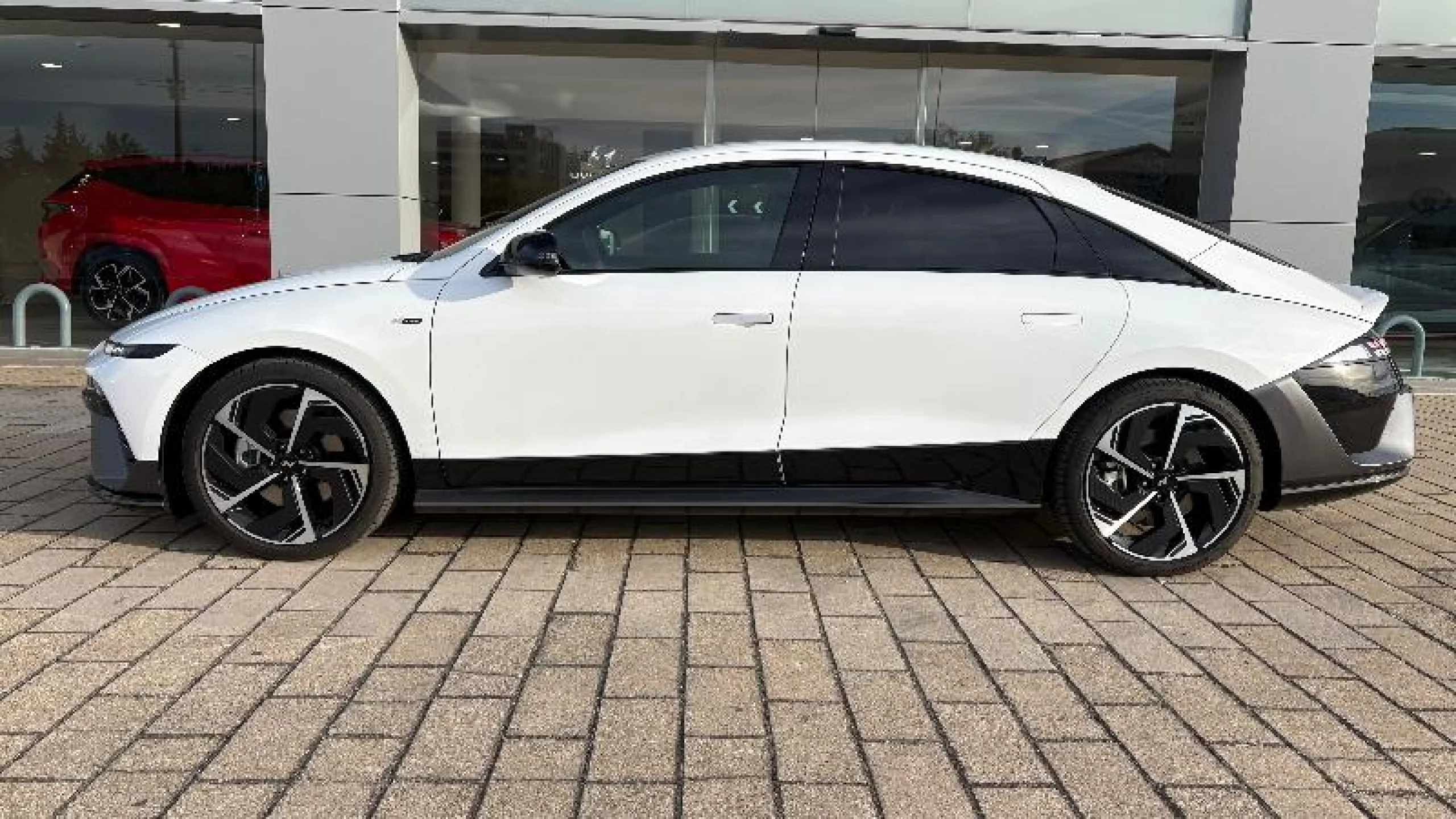 HYUNDAI Ioniq 6 239KW (325CV) 84KWH AWD N LINE - Foto 10