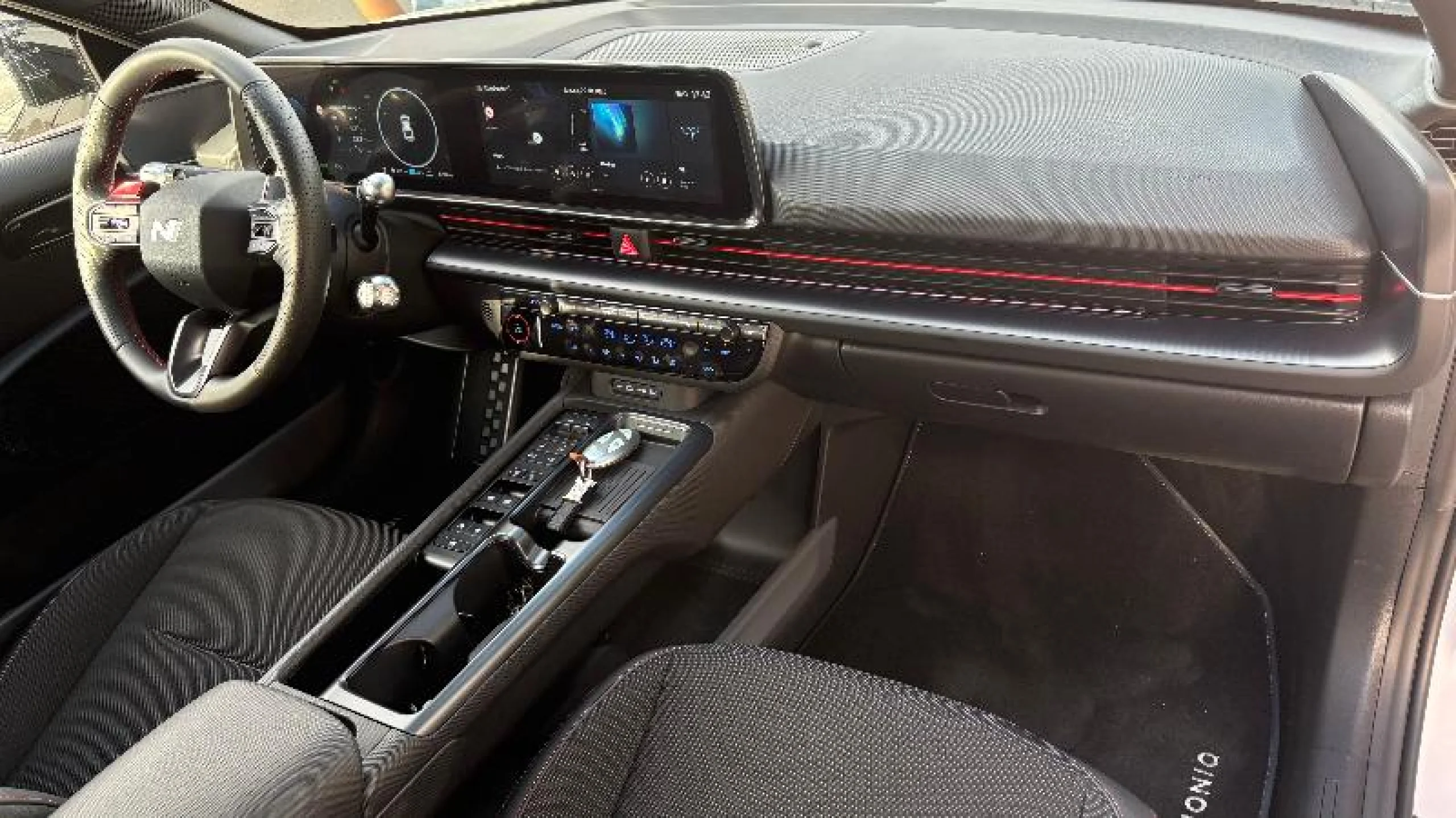 HYUNDAI Ioniq 6 239KW (325CV) 84KWH AWD N LINE - Foto 12