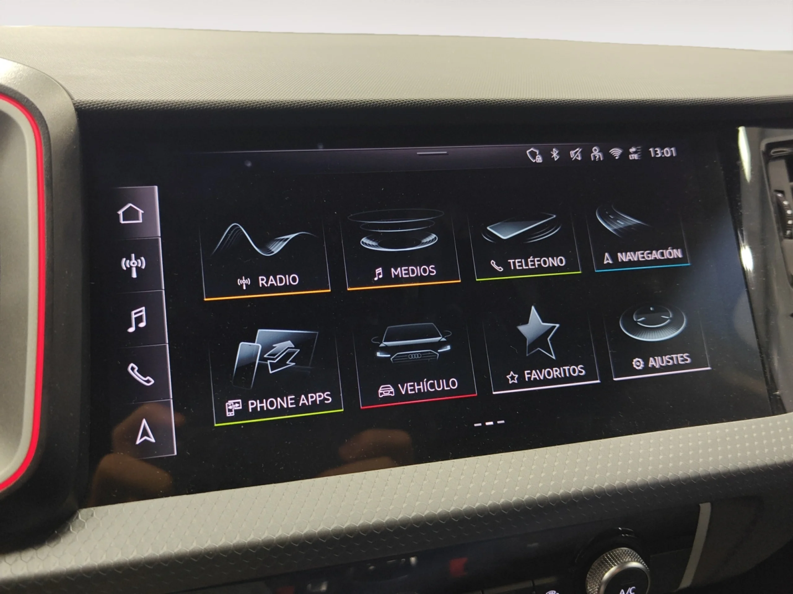 AUDI A1 SPORTBACK ADRENALIN 30 TFSI 85KW (116CV) - Foto 14