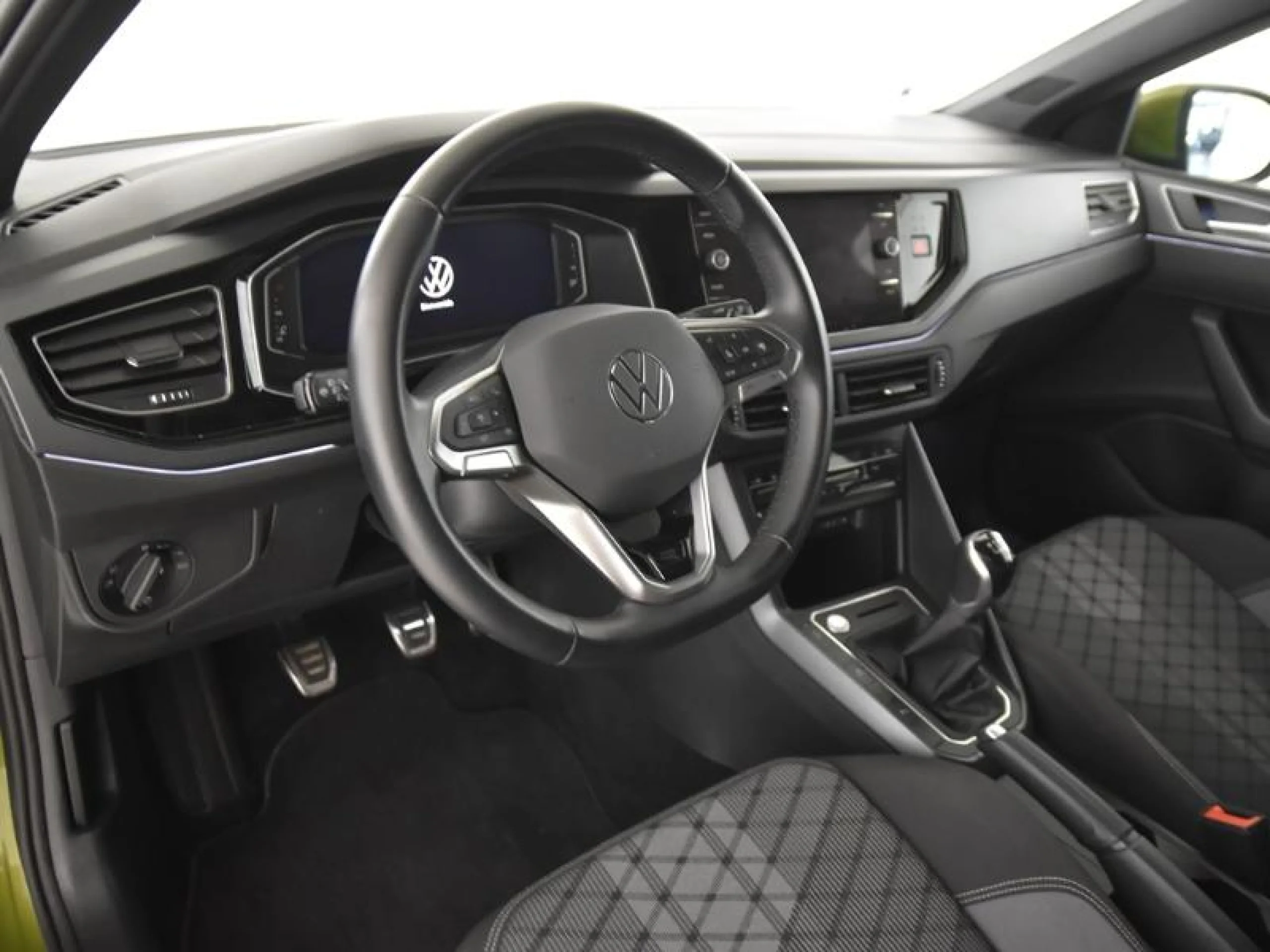 VOLKSWAGEN TAIGO R LINE 1.0 TSI 81KW (110CV) - Foto 9