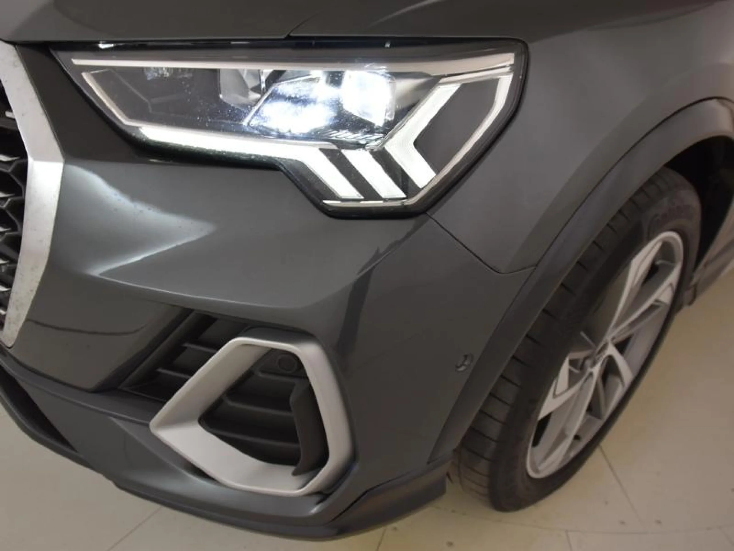 AUDI Q3 SPORTBACK 40 TDI 140KW S TRONIC QUATTRO BLACK LINE - Foto 9