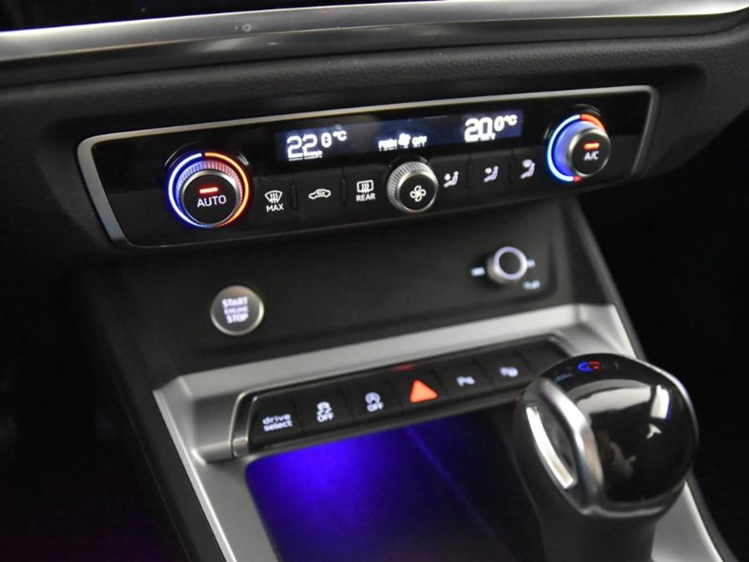 AUDI Q3 SPORTBACK 40 TDI 140KW S TRONIC QUATTRO BLACK LINE - Foto 13