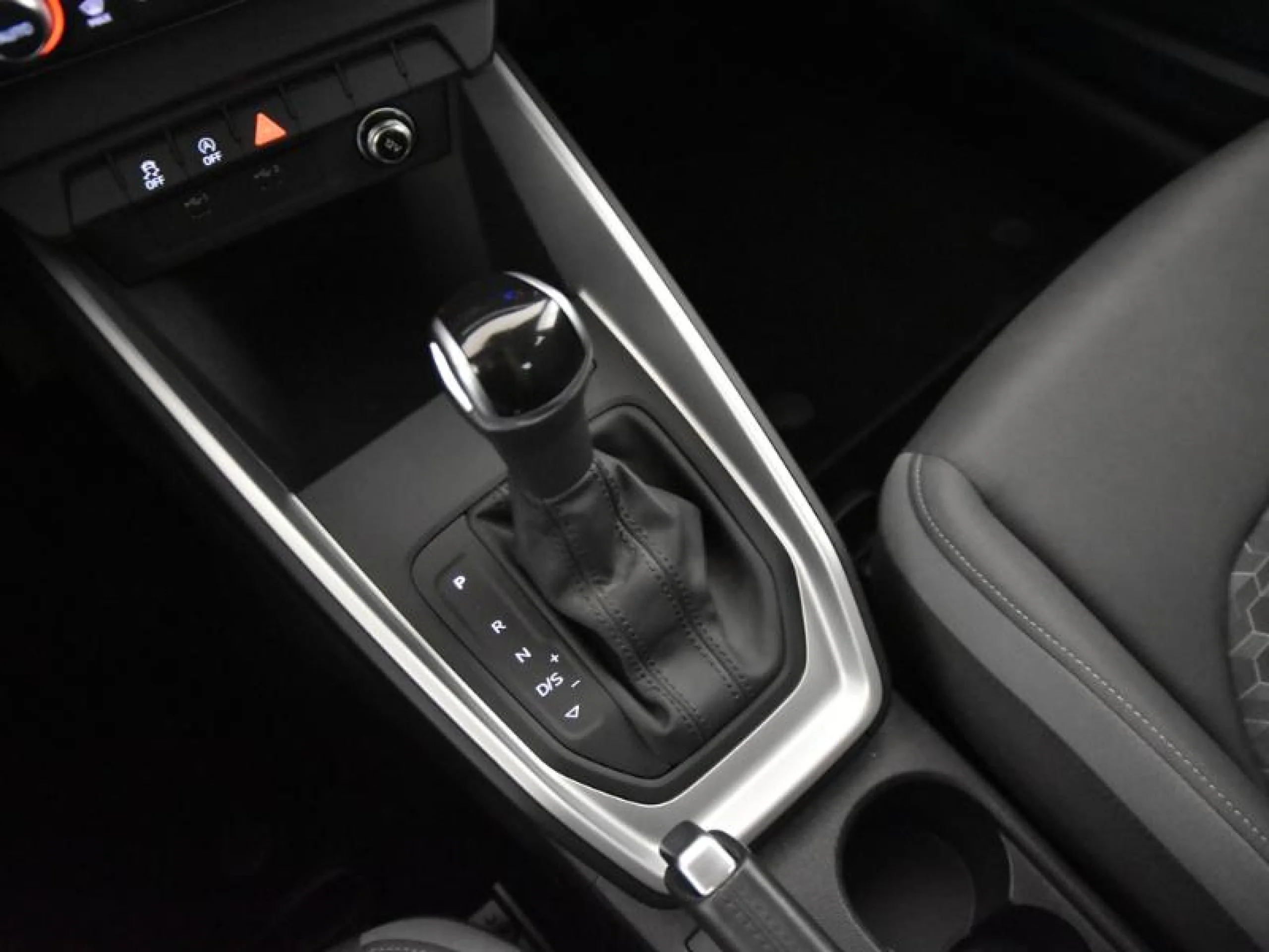 AUDI A1 SPORTBACK ADRENALIN 30 TFSI 81KW S TRON - Foto 10