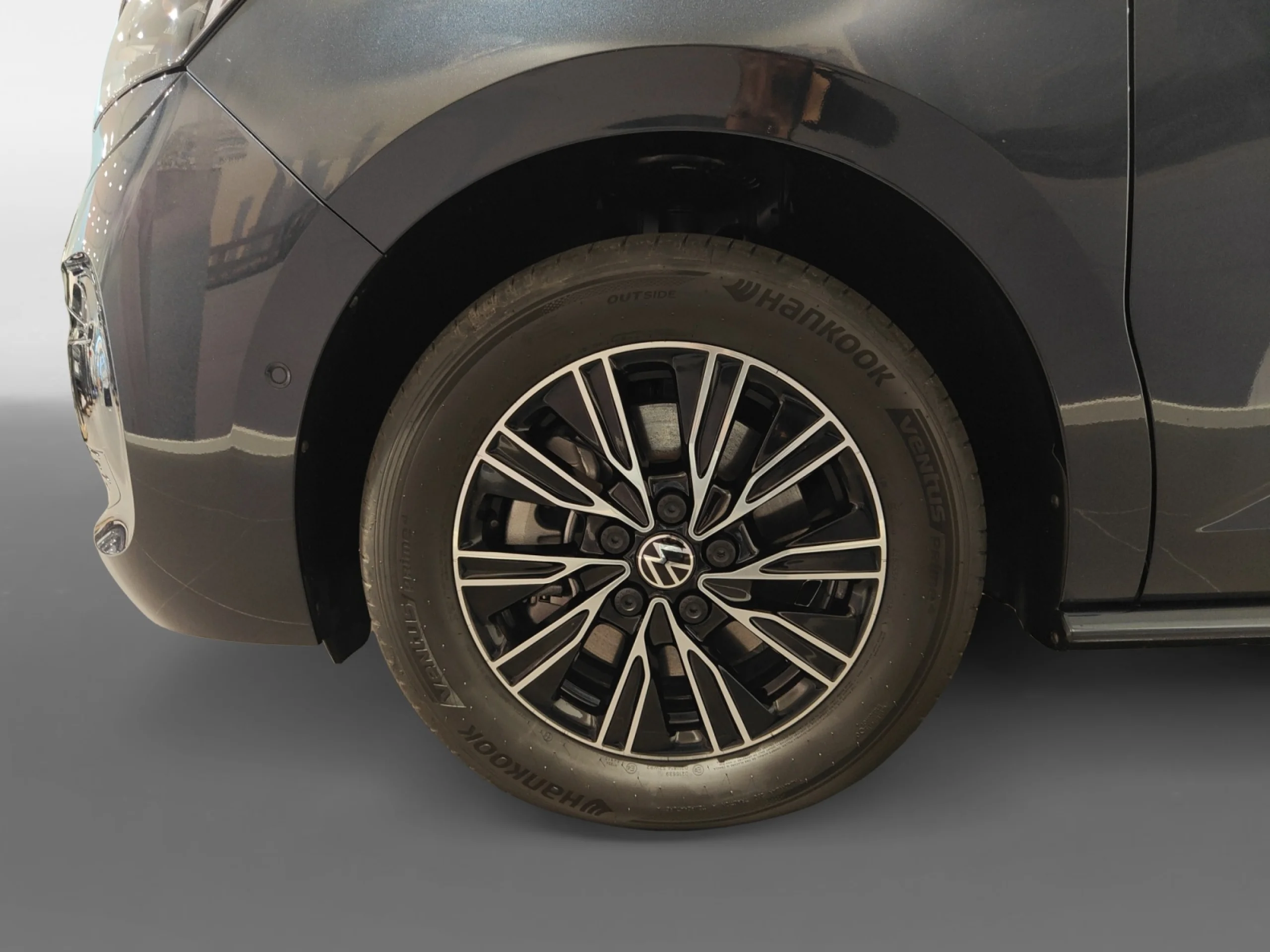 VOLKSWAGEN Multivan LIFE 1.5 EHYBRID 130 KW DSG 4M B.CORTA - Foto 8