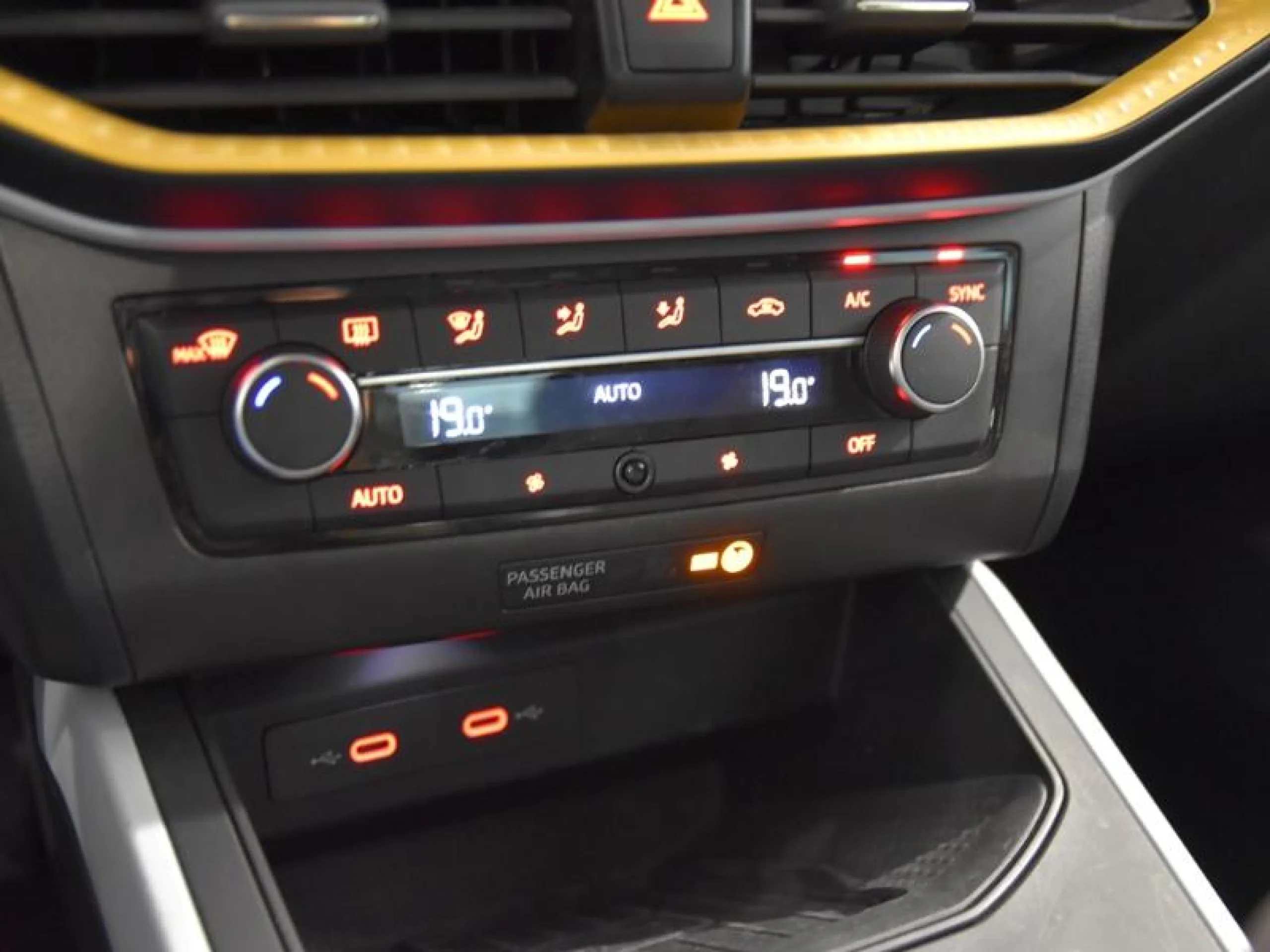SEAT ARONA 1.0 TSI 85KW STYLE SPECIAL EDITION - Foto 11