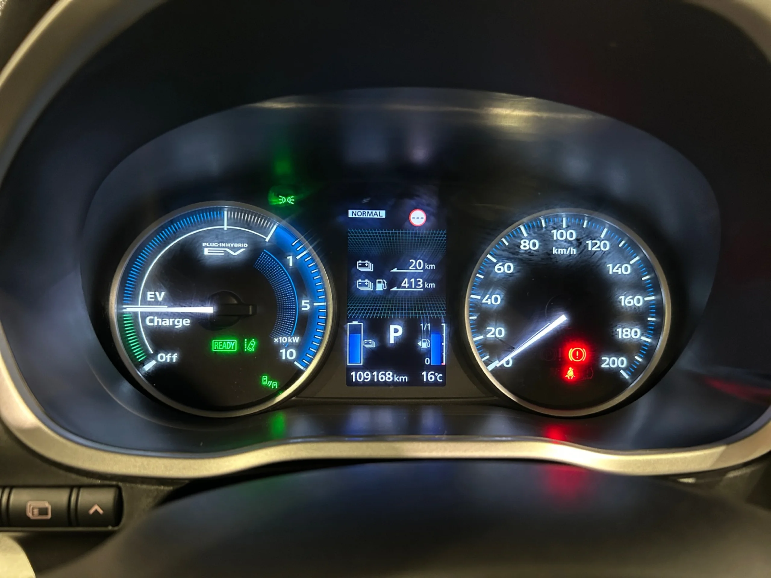 Mitsubishi ECLIPSE CROSS 2.4 PHEV KAITEKI+ AUTO 4WD - Foto 10