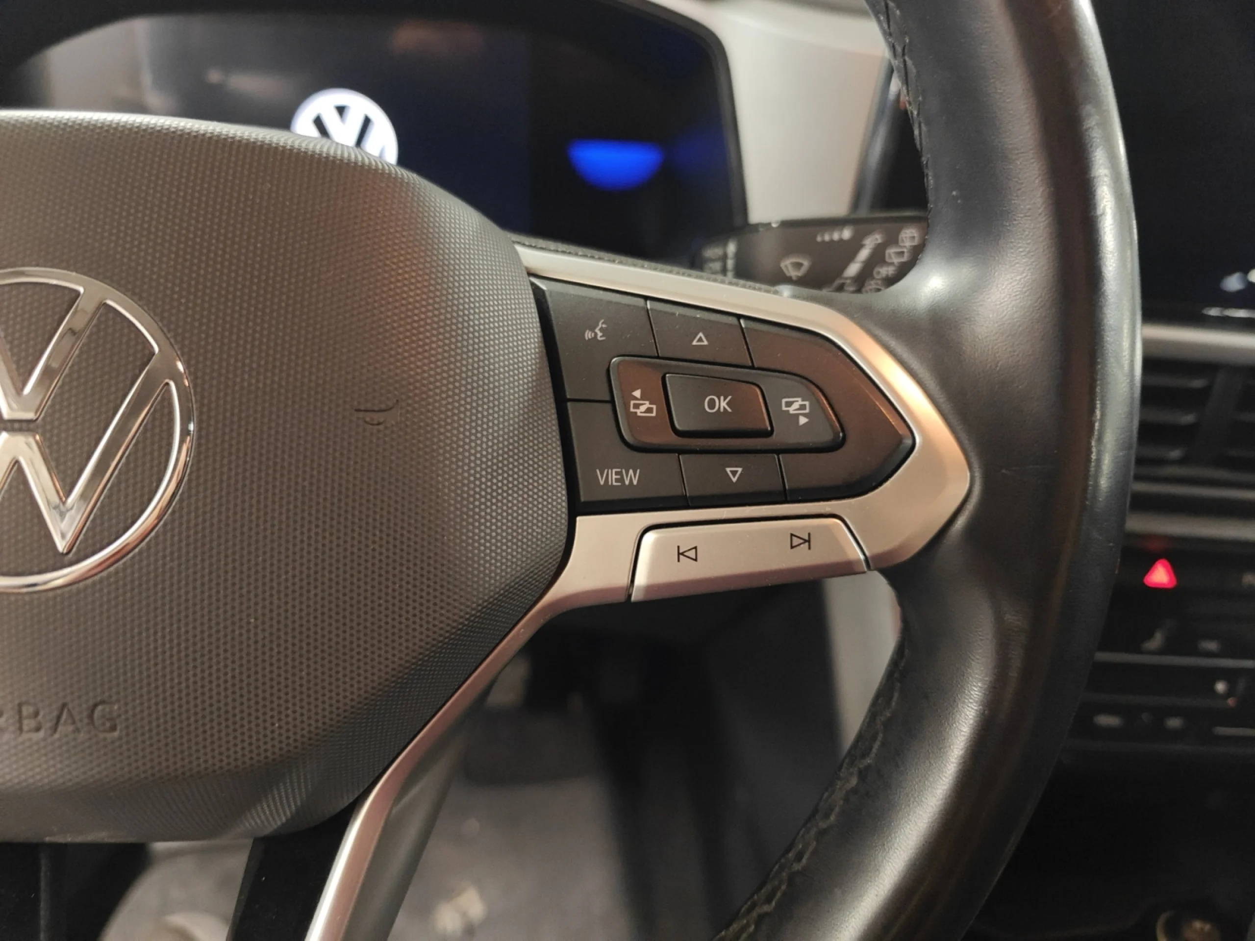 VOLKSWAGEN T ROC LIFE 2.0 TDI 110KW (150CV) - Foto 10