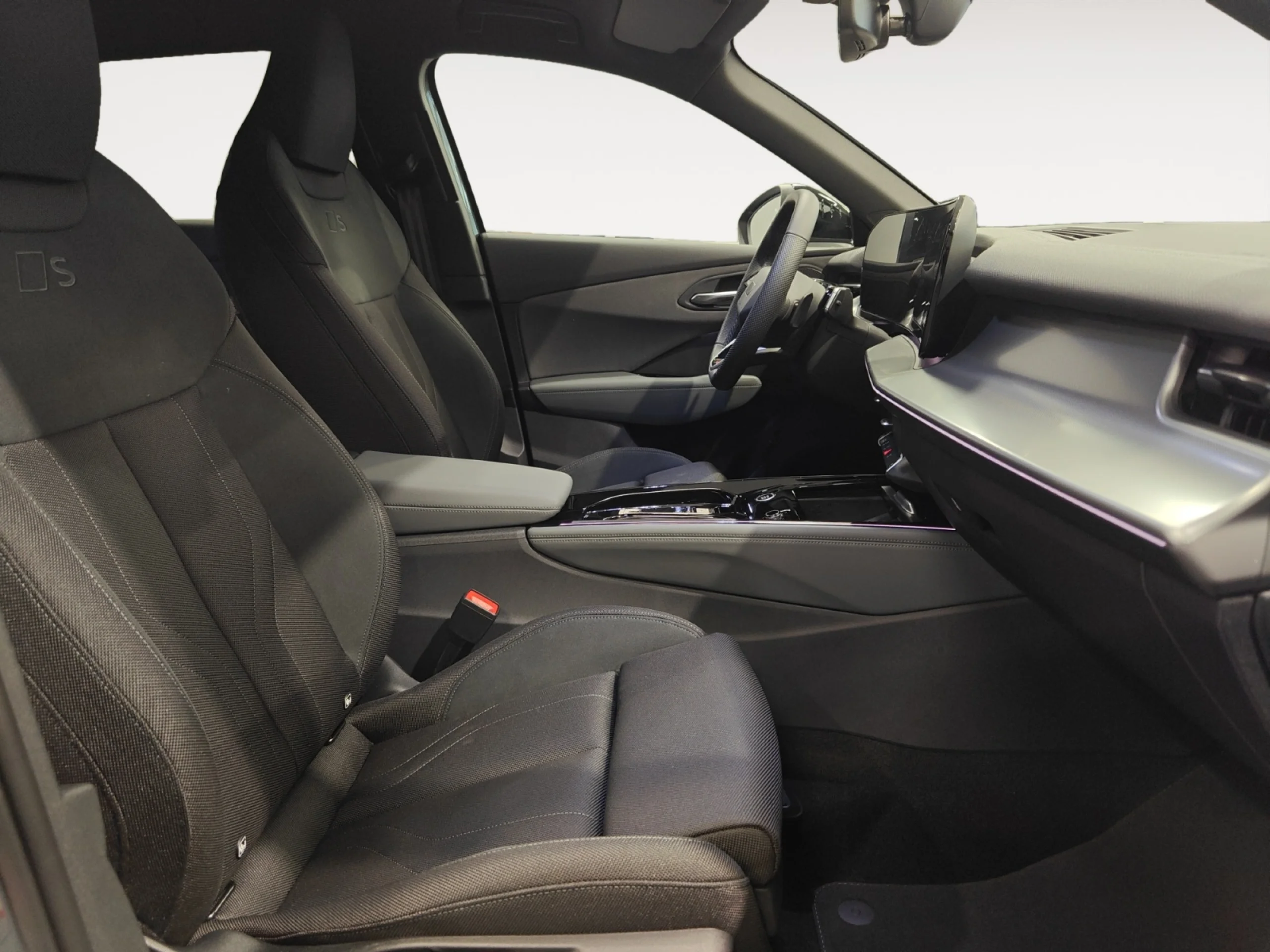 AUDI Q3 Q3 SUV LAUNCH EDITION TDI  110 KW S TRONIC - Foto 5