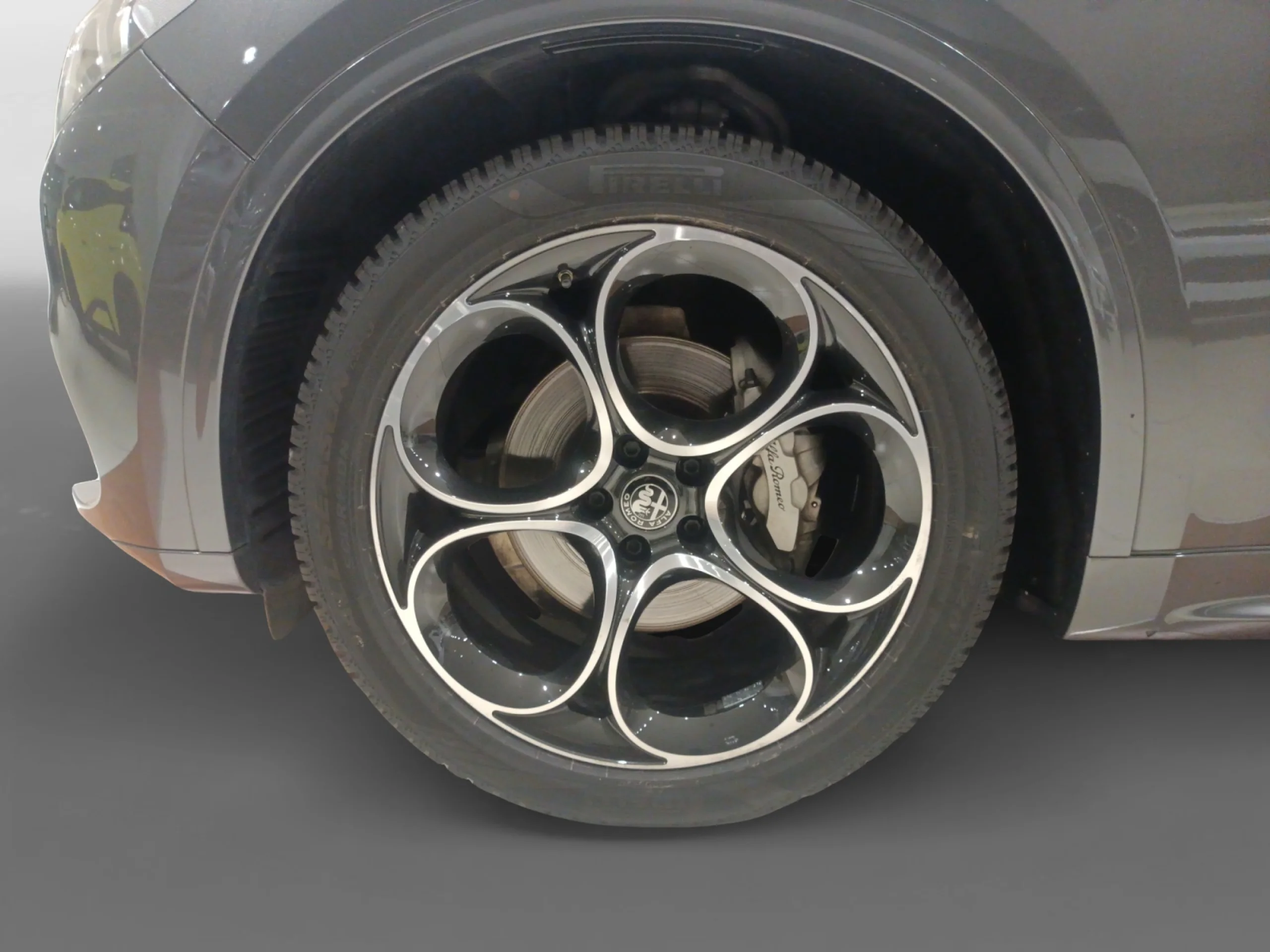 ALFA ROMEO STELVIO 2.2 DIÉSEL 154KW (210CV) VELOCE Q4 - Foto 9