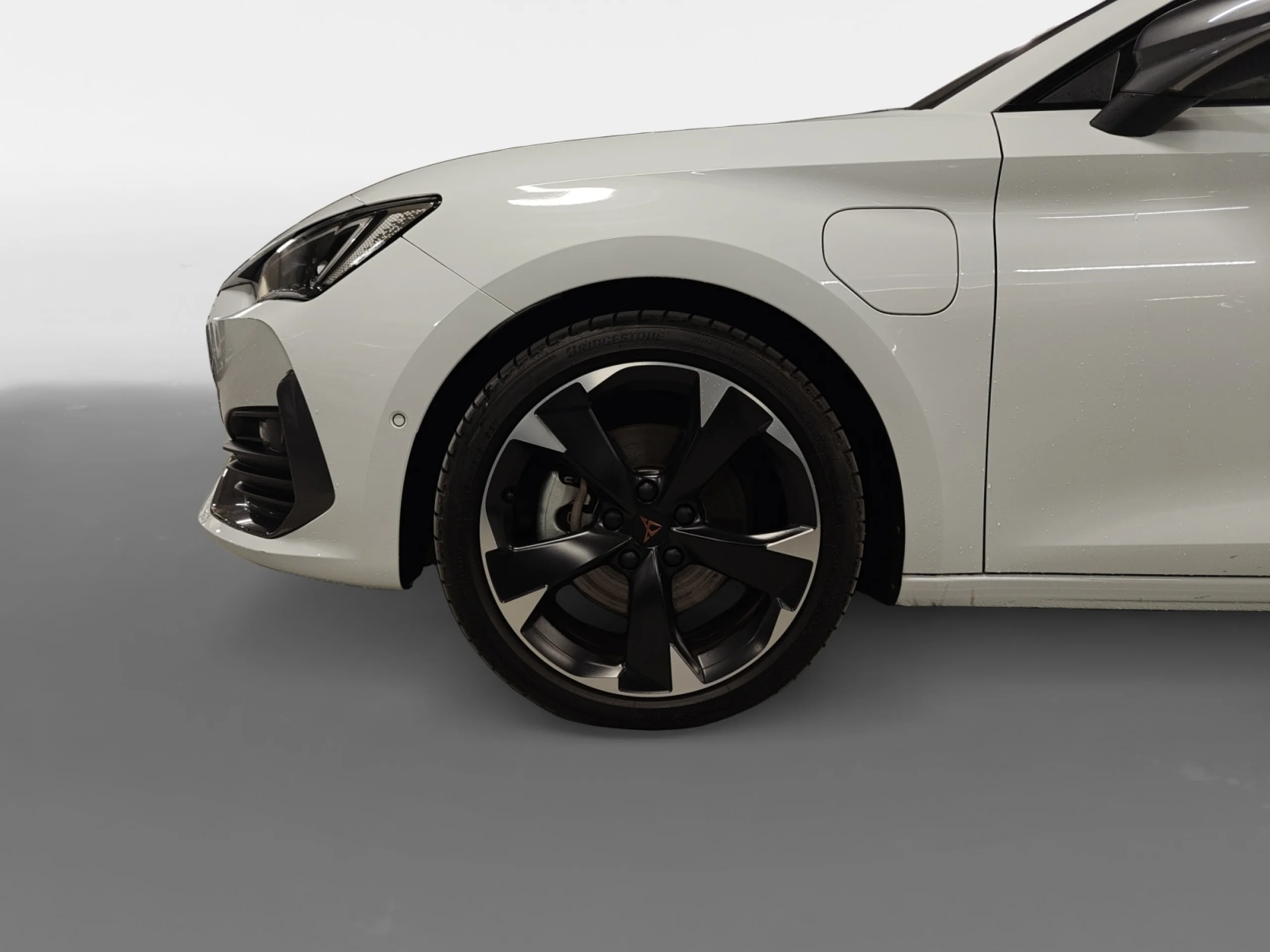 CUPRA LEON 1.4 E HYBRID 150KW (204CV) DSG - Foto 8